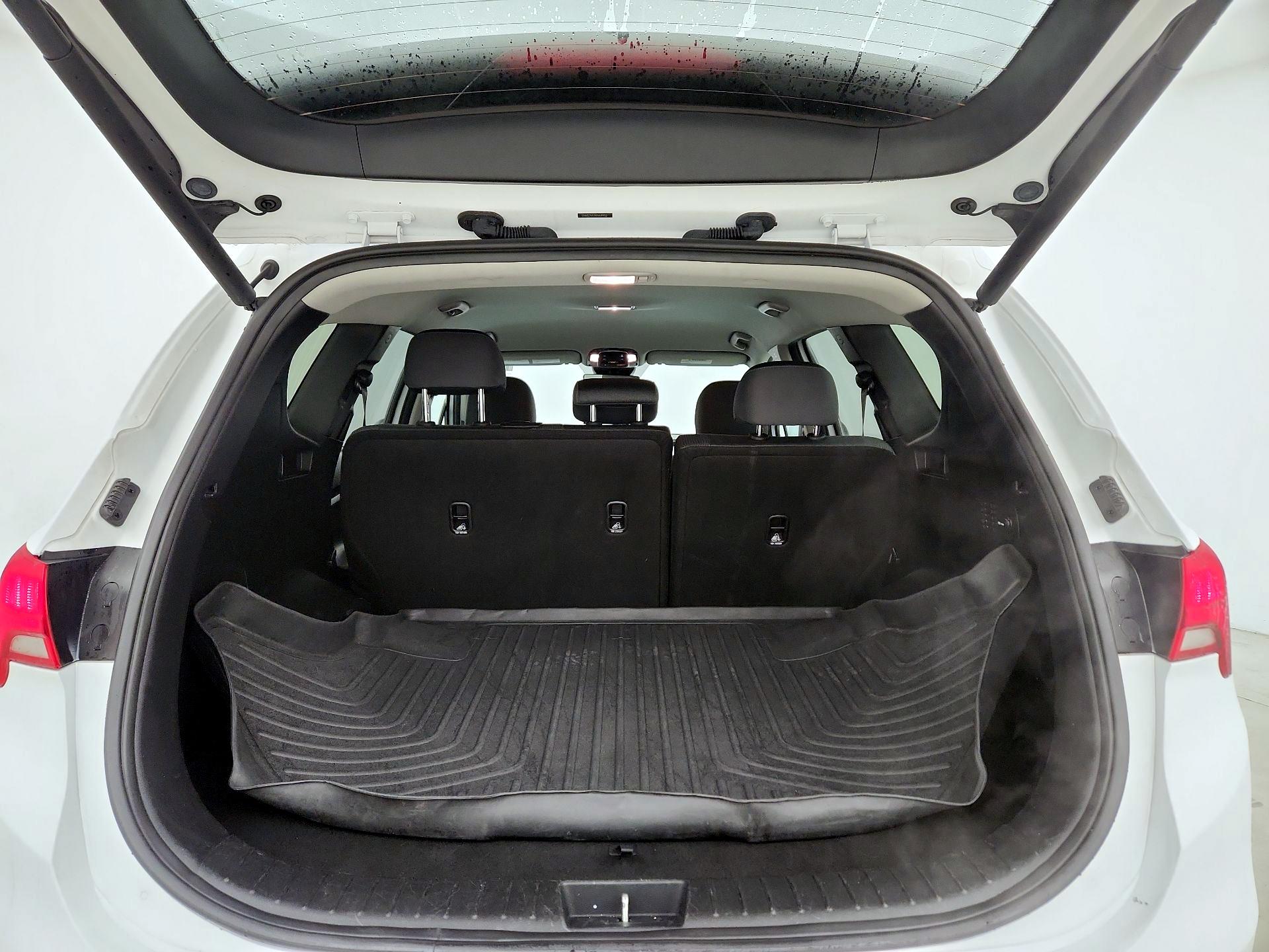 Thumbnail: 2023 Hyundai Santa Fe - 20