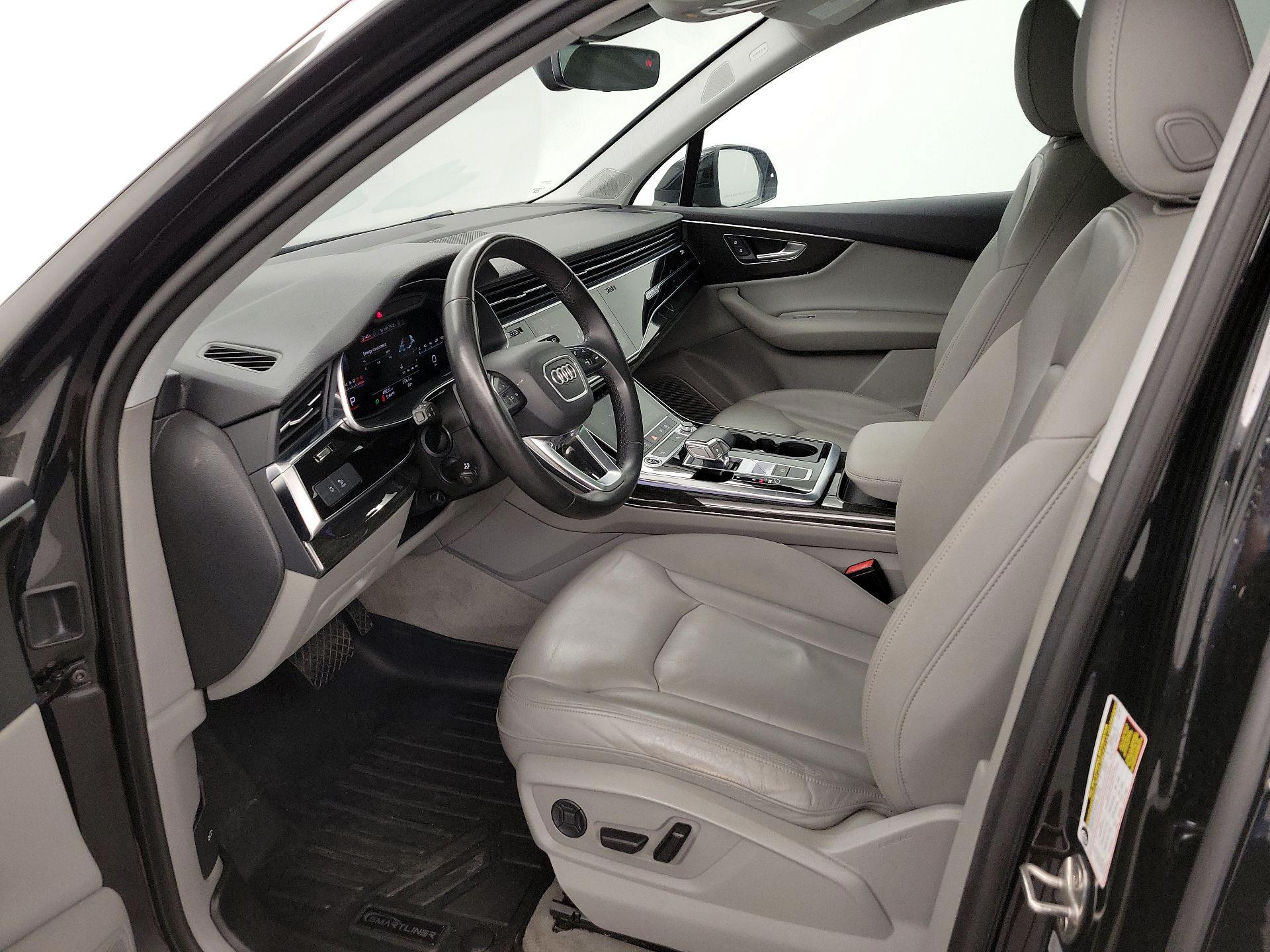 Thumbnail: 2022 Audi Q7 - 11