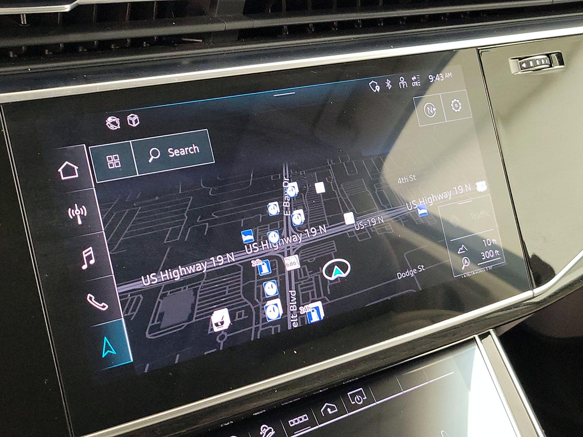 Thumbnail: 2022 Audi Q7 - 14