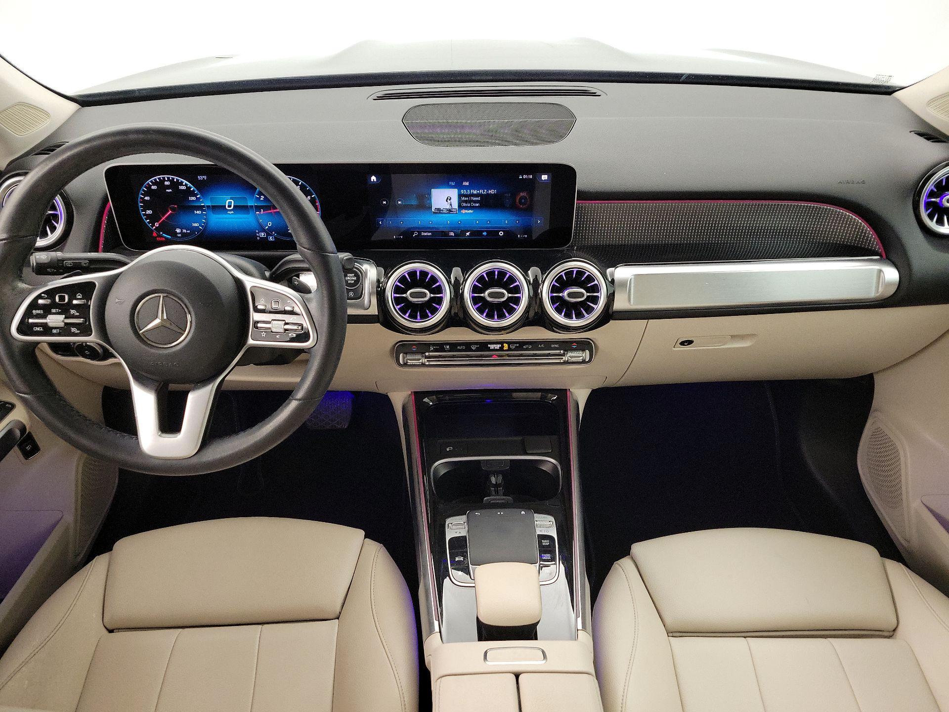 Thumbnail: 2020 Mercedes-Benz GLB - 9