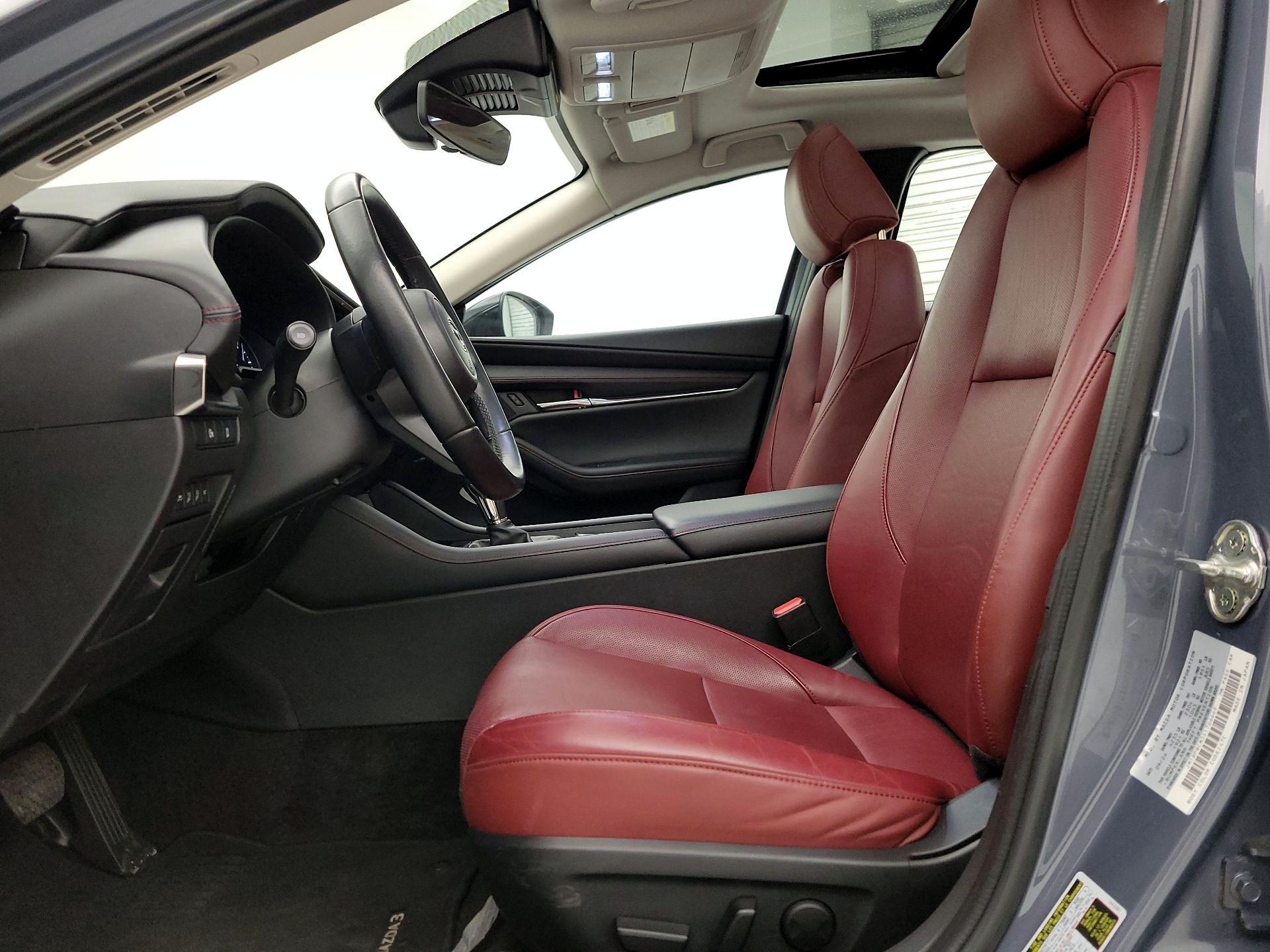 Thumbnail: 2025 Mazda Mazda3 - 11