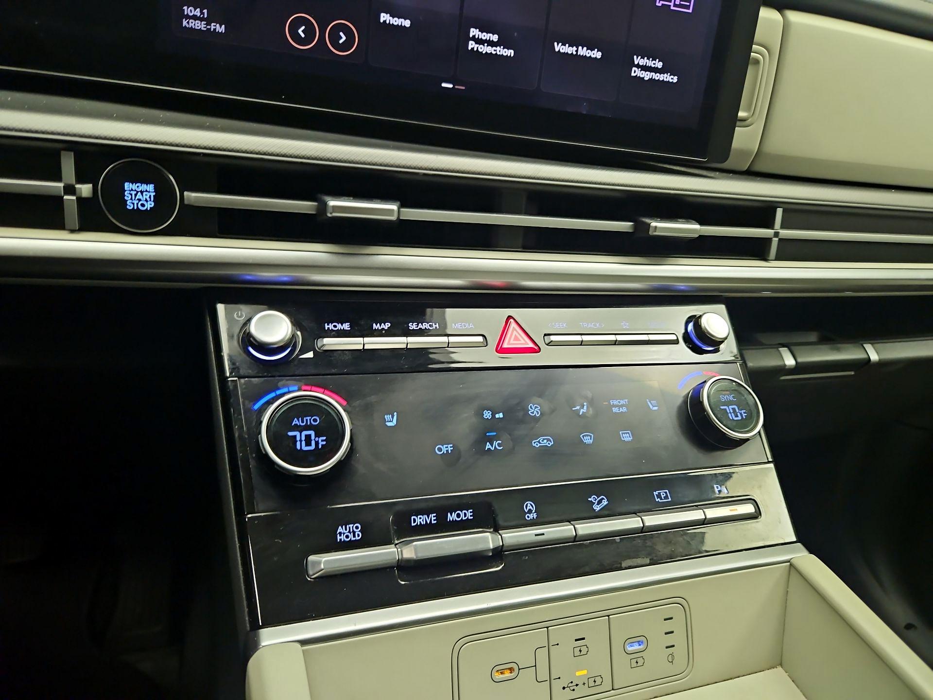 Thumbnail: 2025 Hyundai Santa Fe - 15