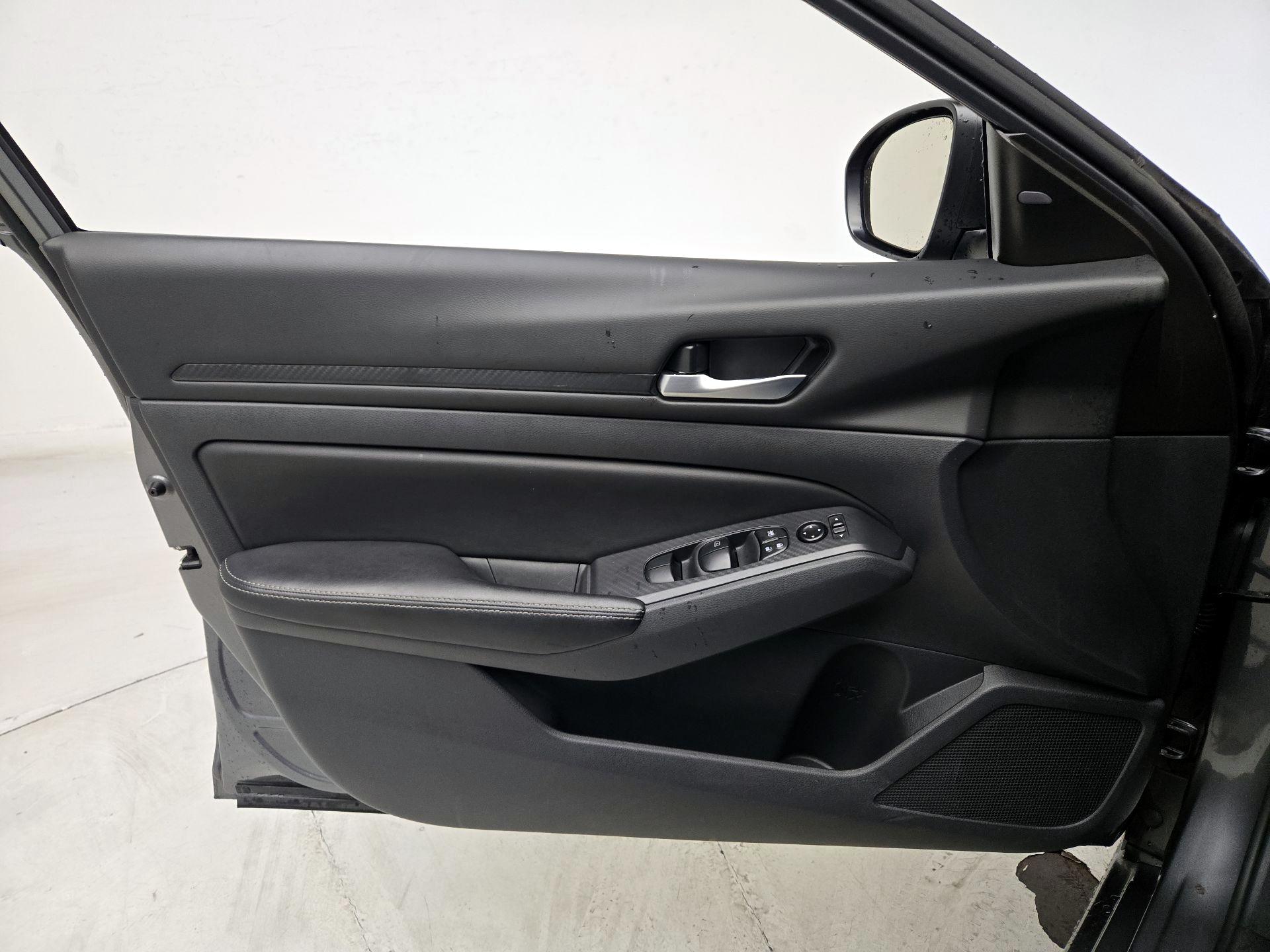 Thumbnail: 2025 Nissan Altima - 12