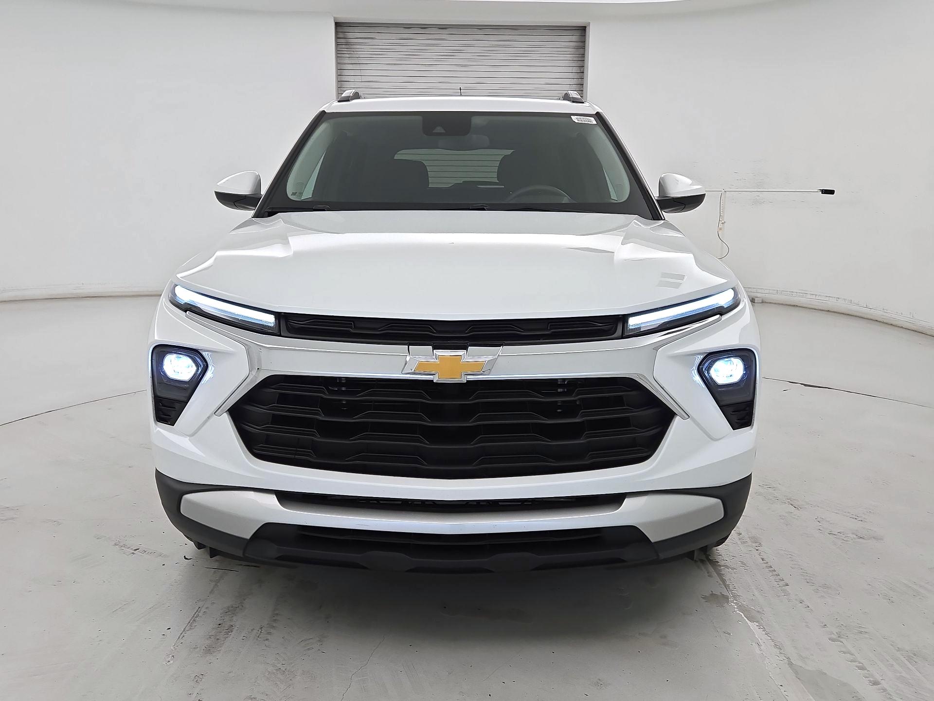 Thumbnail: 2025 Chevrolet TrailBlazer - 2