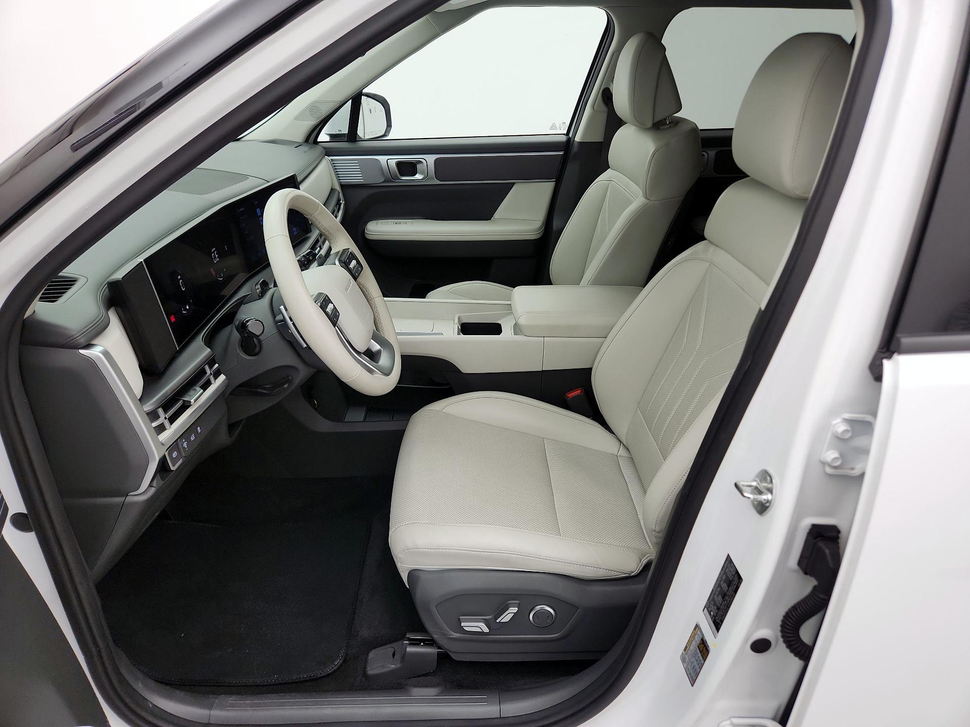 Thumbnail: 2025 Hyundai Santa Fe - 11