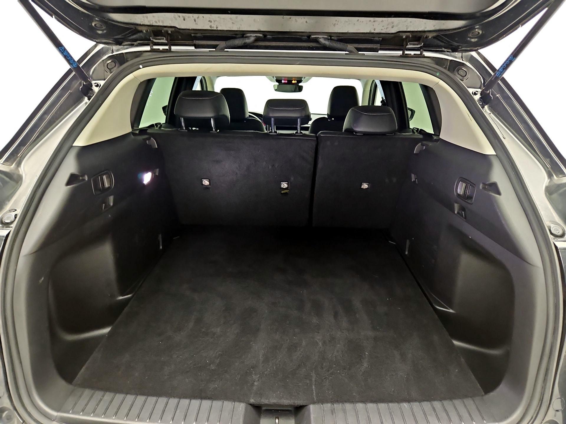 Thumbnail: 2025 Mazda CX-50 - 20