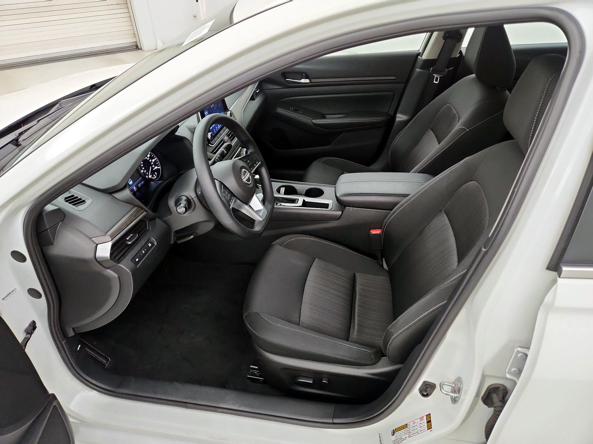 Thumbnail: 2025 Nissan Altima - 11