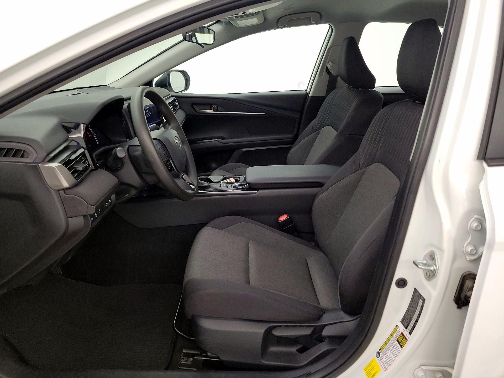 Thumbnail: 2025 Toyota Camry - 11