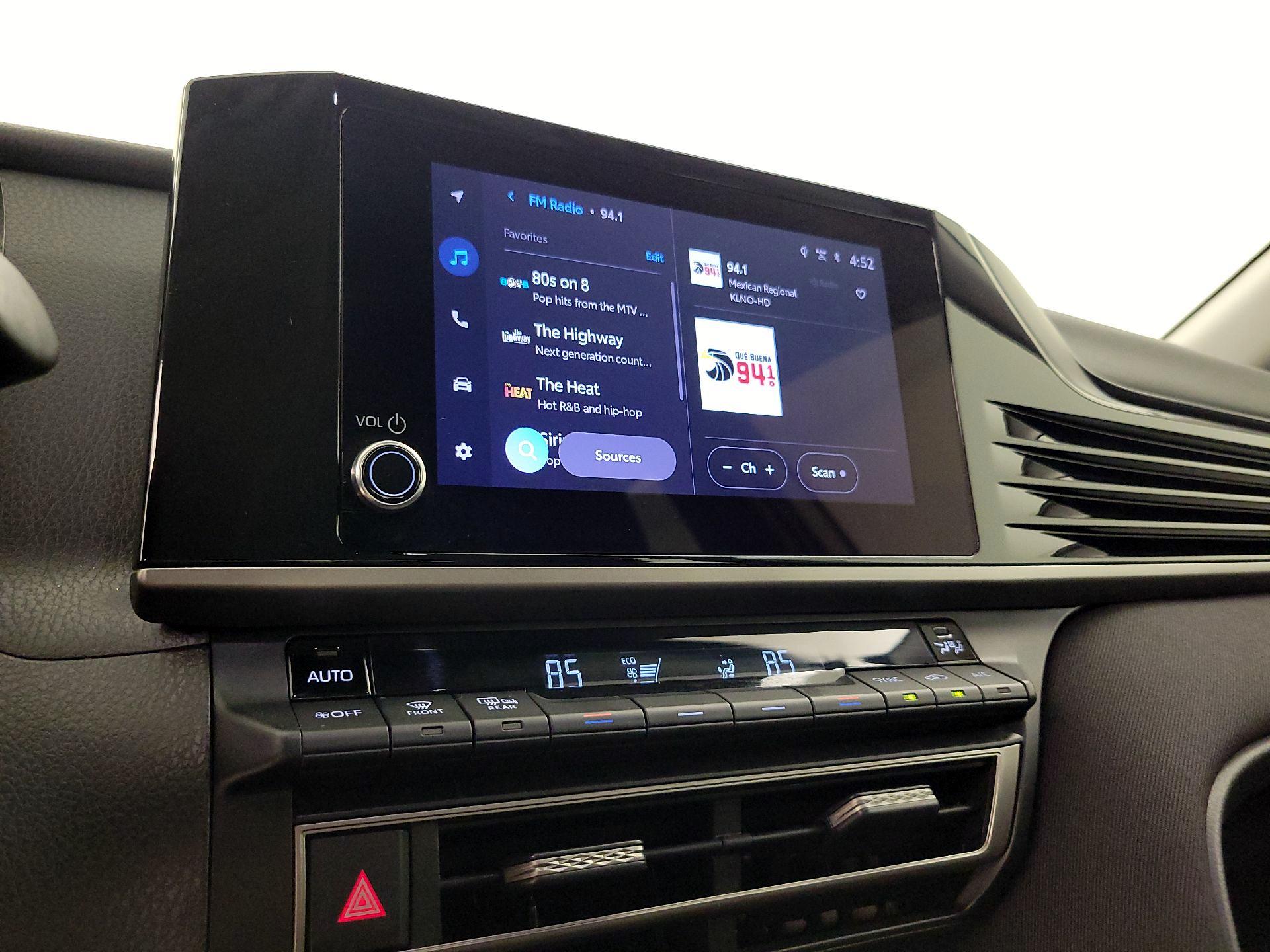 Thumbnail: 2025 Toyota Camry - 15