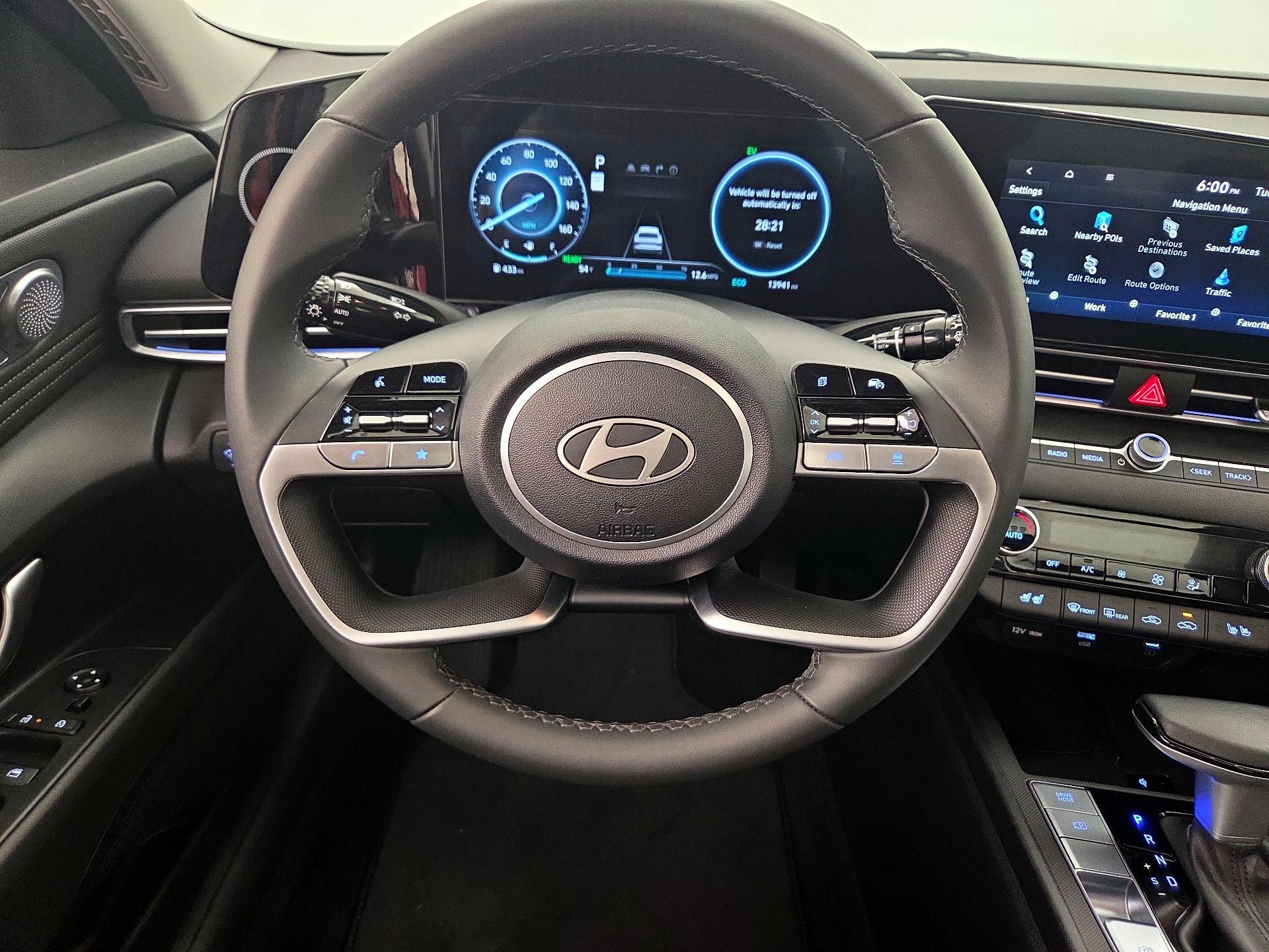 Thumbnail: 2025 Hyundai Elantra - 10