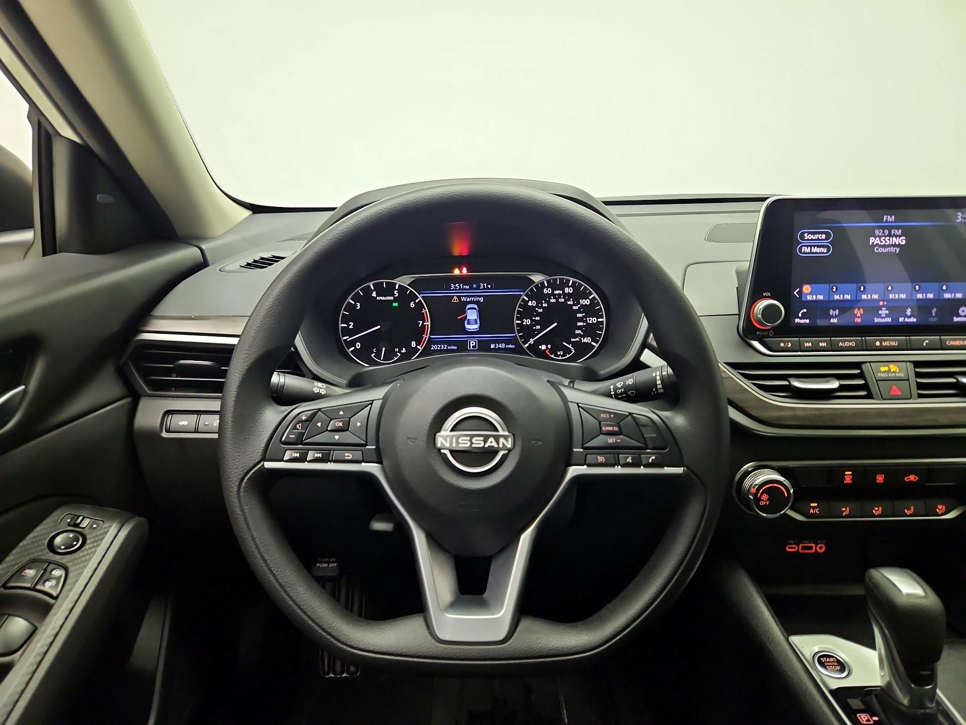 Thumbnail: 2025 Nissan Altima - 10