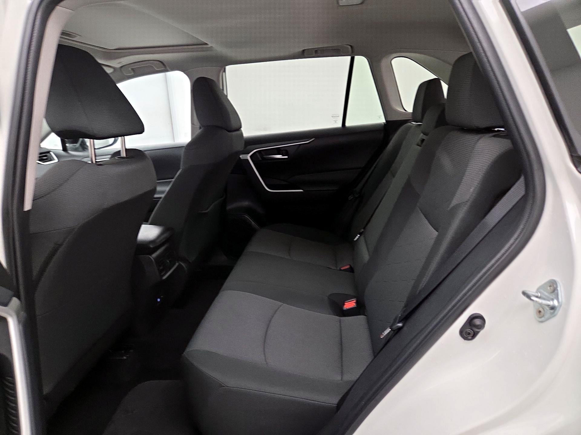 Thumbnail: 2025 Toyota RAV4 - 20