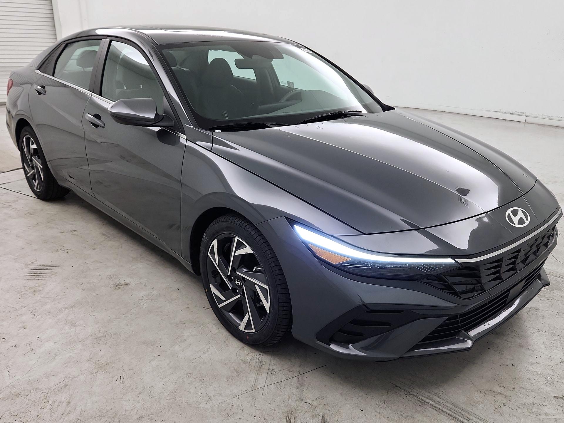 Thumbnail: 2025 Hyundai Elantra - 1