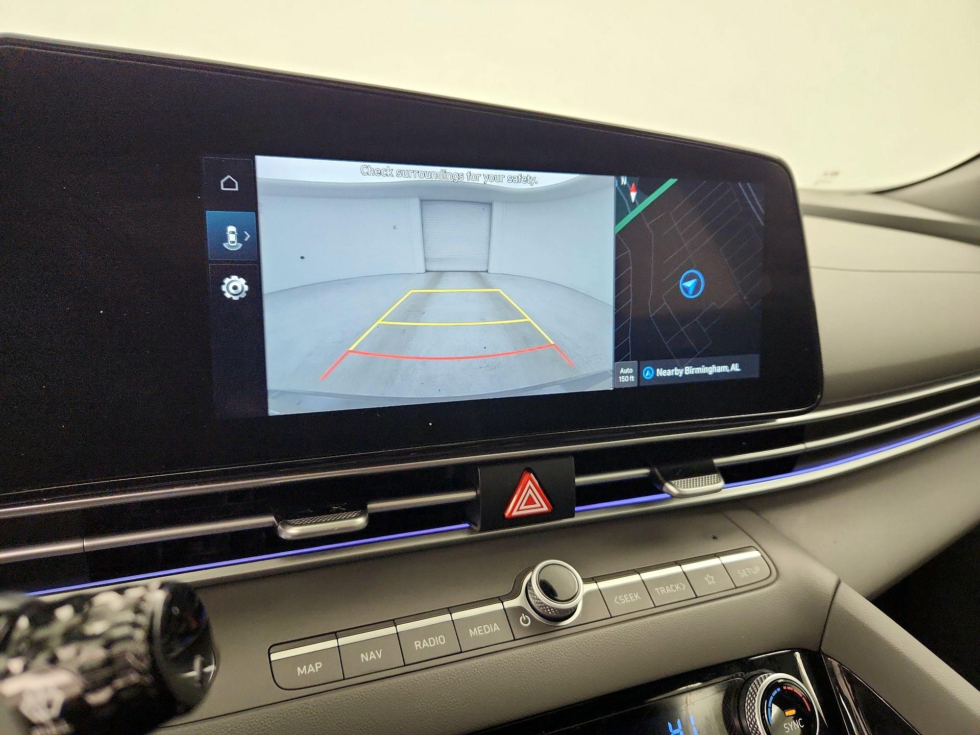 Thumbnail: 2025 Hyundai Elantra - 13