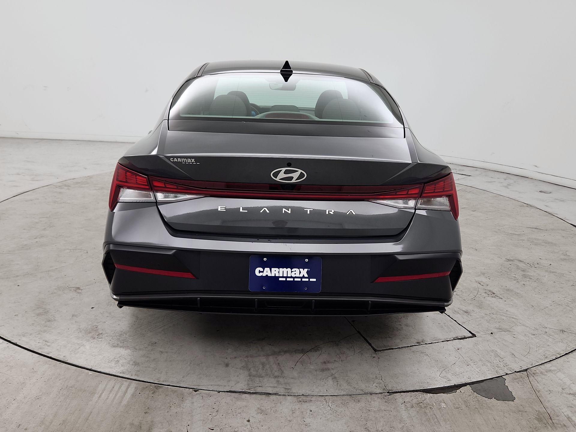 Thumbnail: 2025 Hyundai Elantra - 6