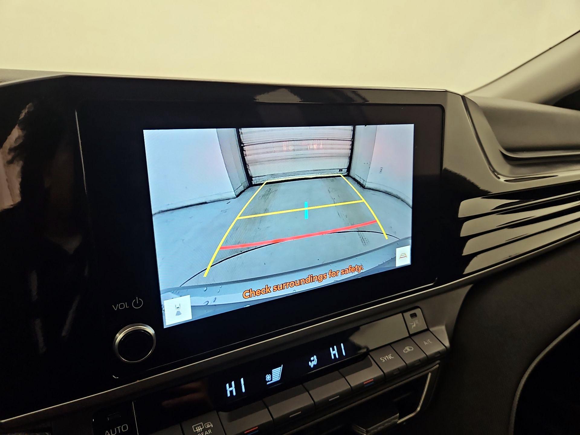 Thumbnail: 2025 Toyota Camry - 15