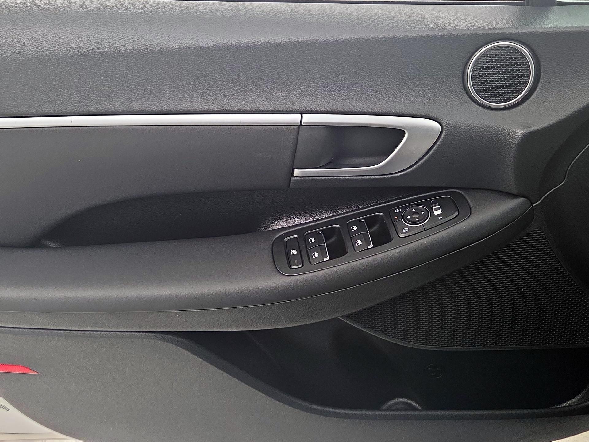 Thumbnail: 2025 Hyundai Sonata - 12