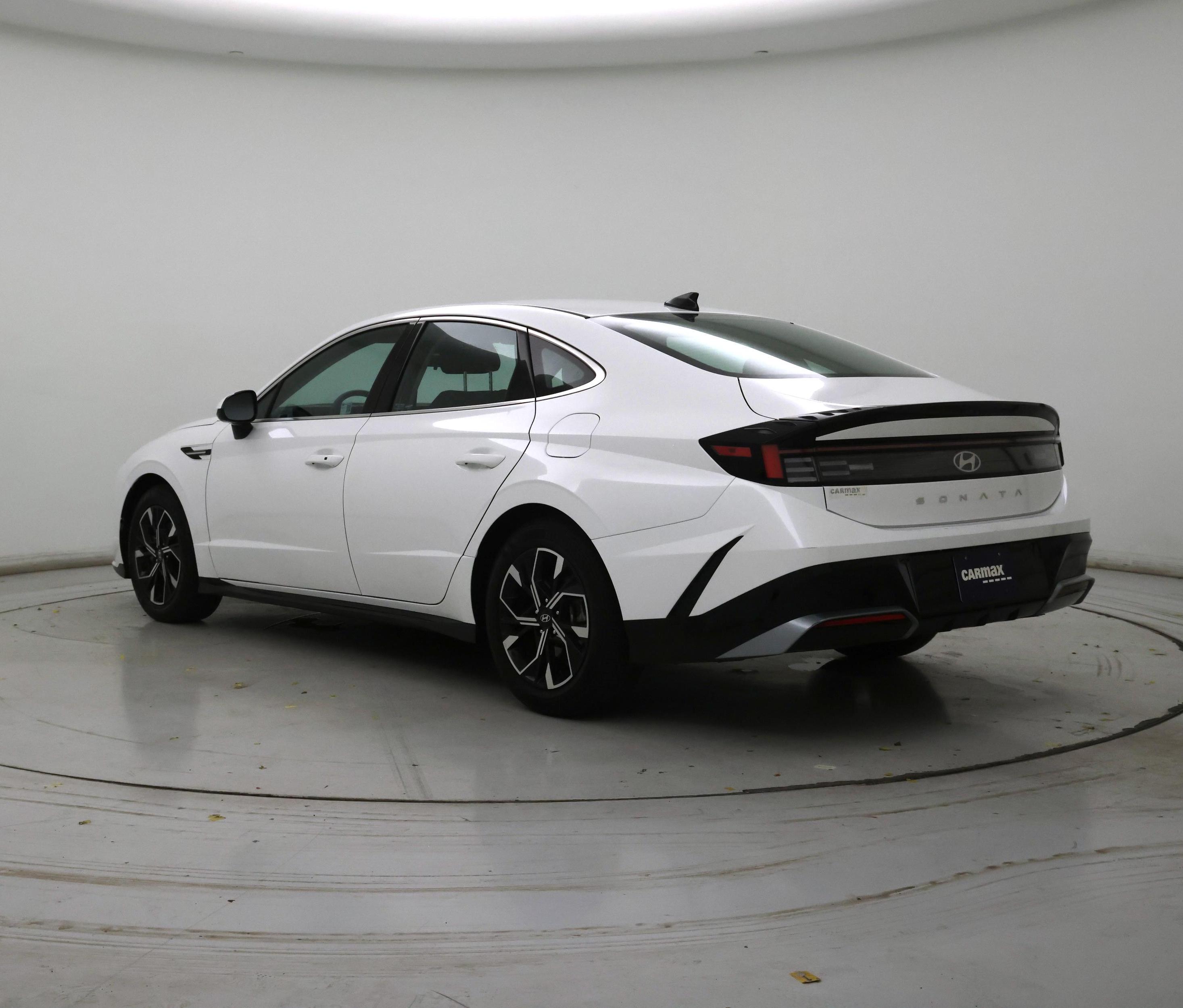 Thumbnail: 2025 Hyundai Sonata - 2