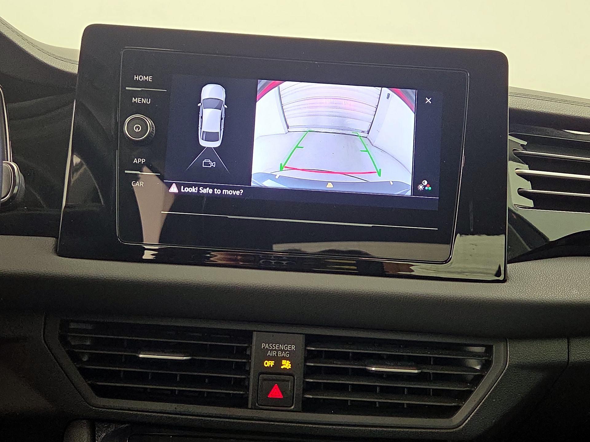 Thumbnail: 2025 Volkswagen Jetta - 14