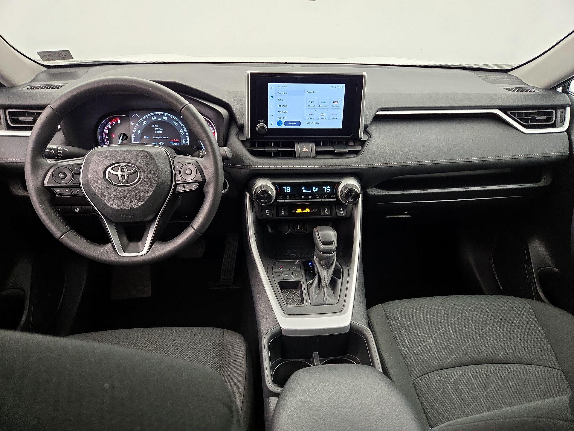 Thumbnail: 2025 Toyota RAV4 - 9