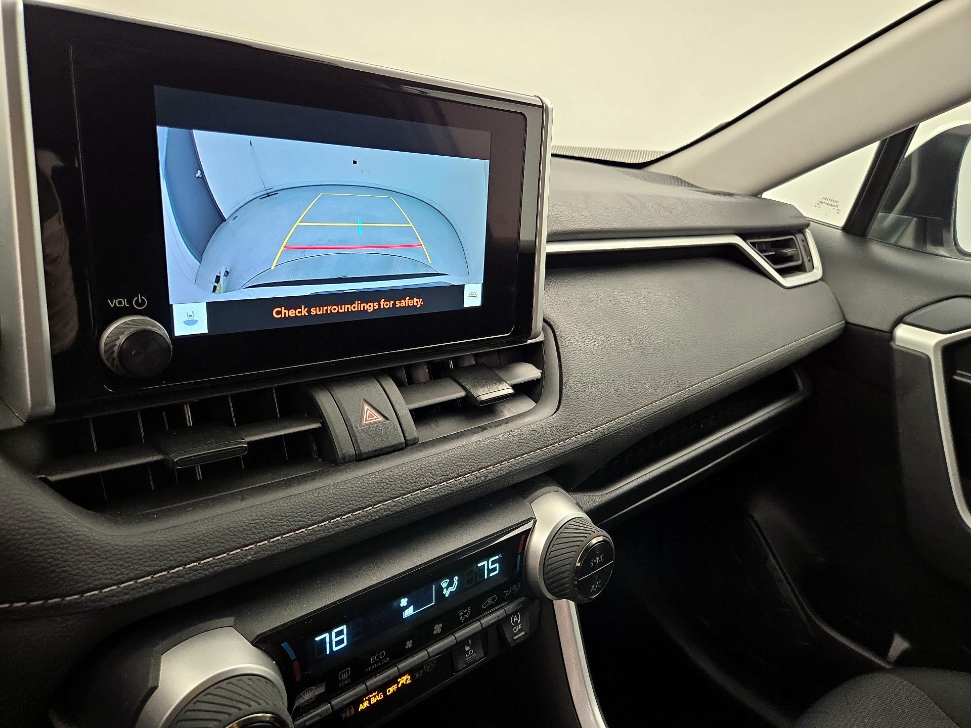 Thumbnail: 2025 Toyota RAV4 - 14