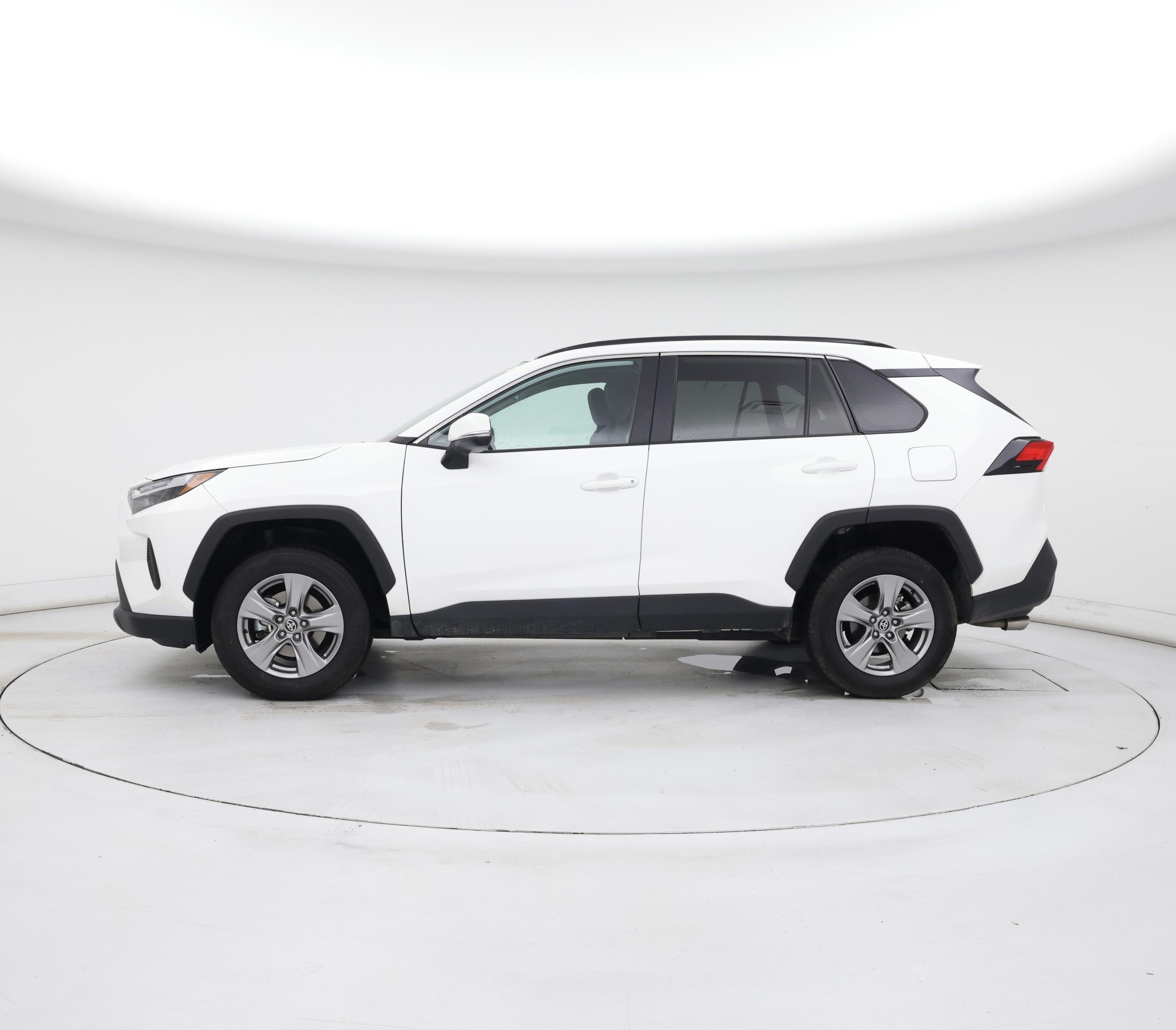 Thumbnail: 2025 Toyota RAV4 - 3