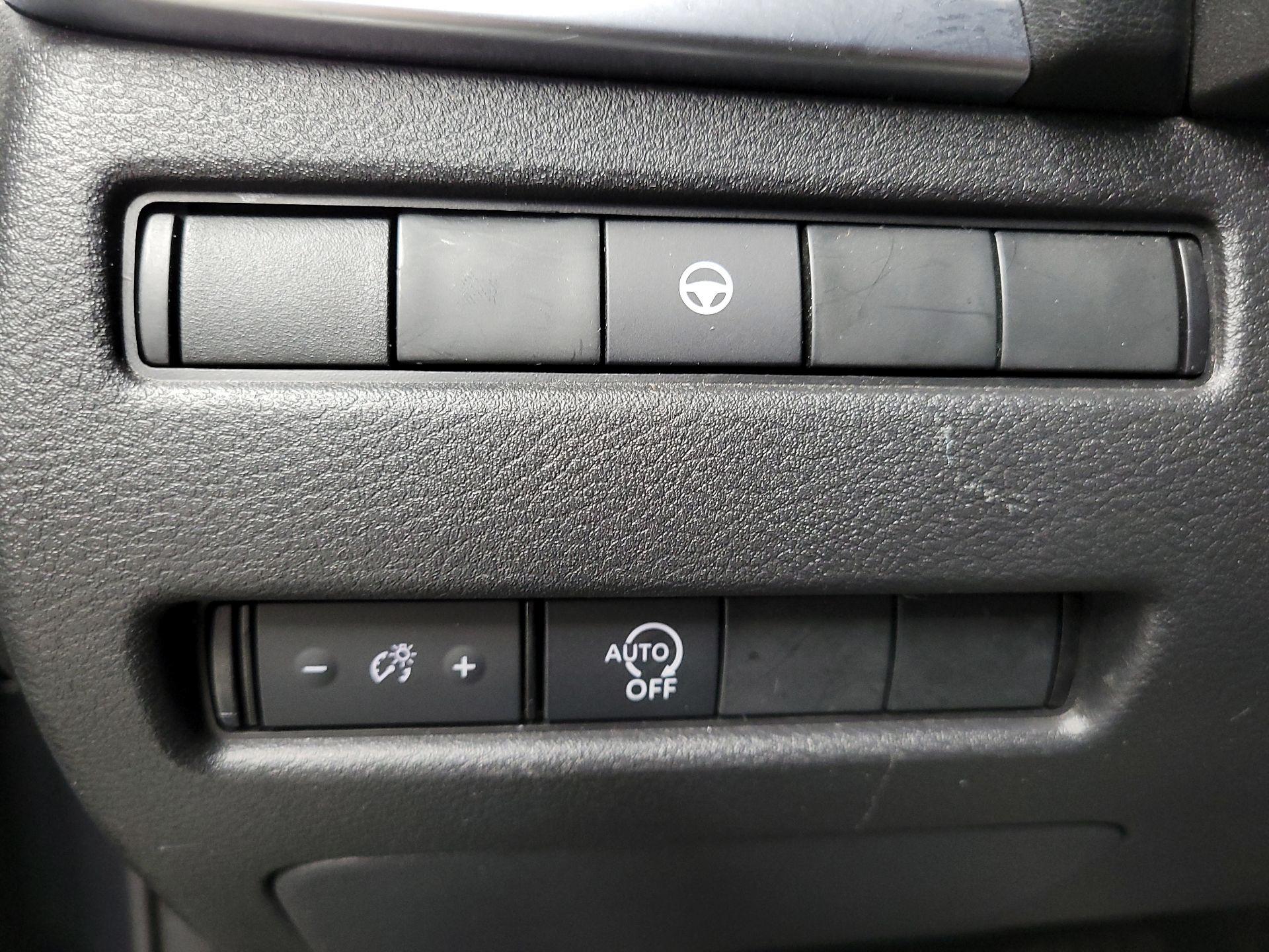 Thumbnail: 2023 Nissan Rogue - 13