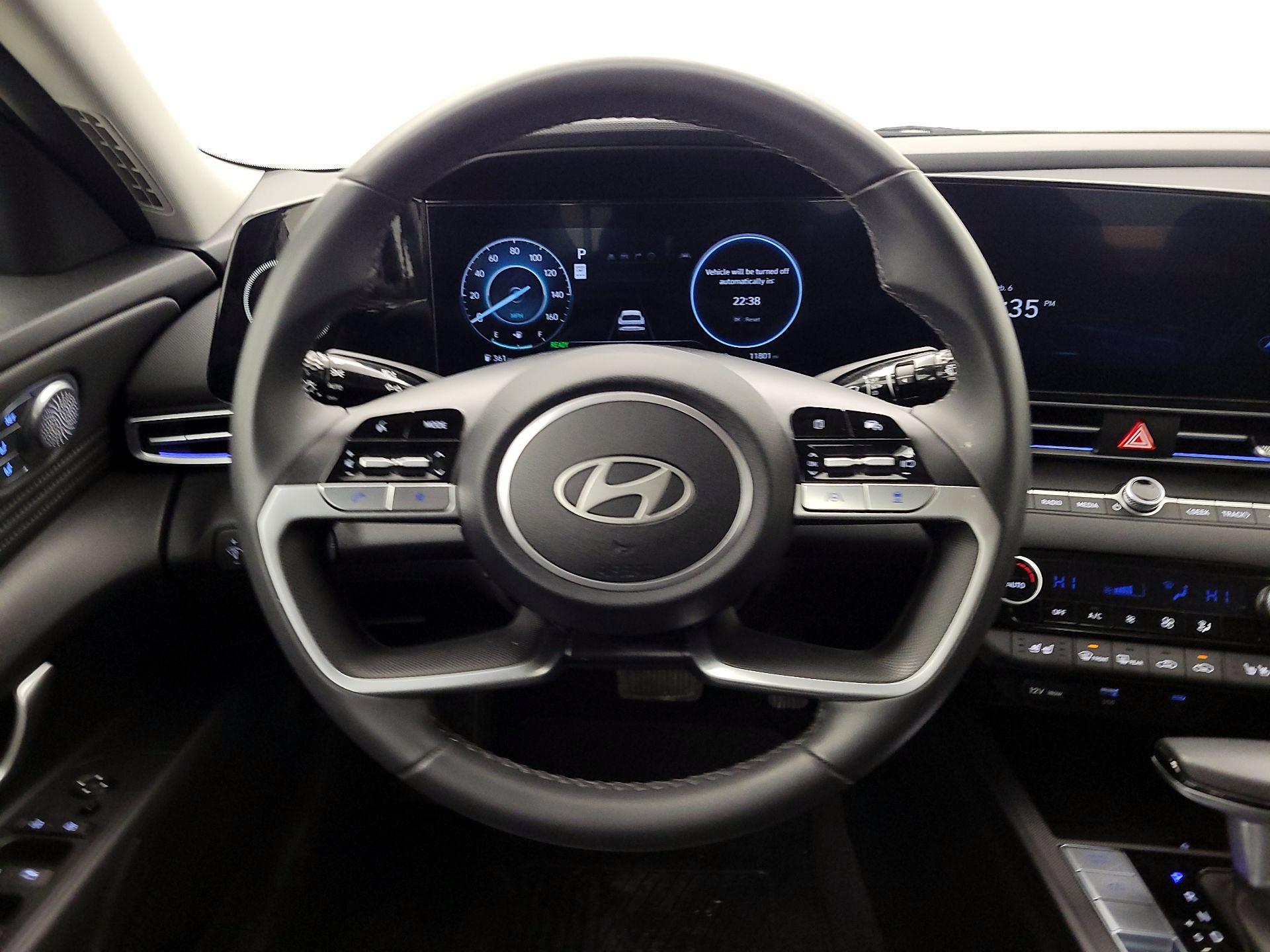 Thumbnail: 2025 Hyundai Elantra - 10