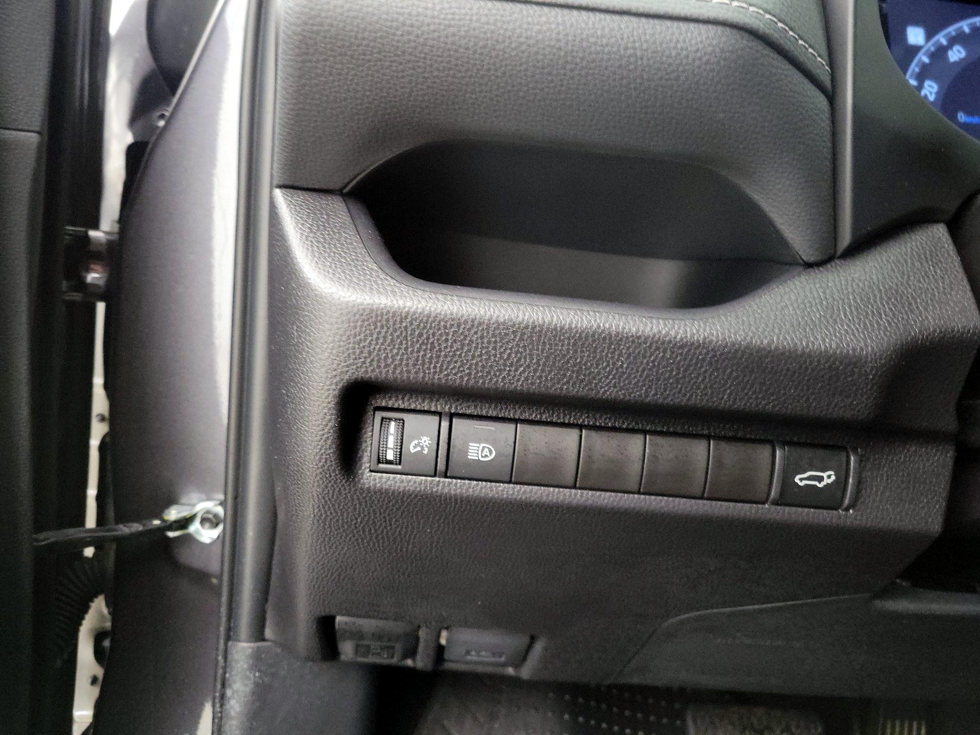 Thumbnail: 2025 Toyota RAV4 - 13