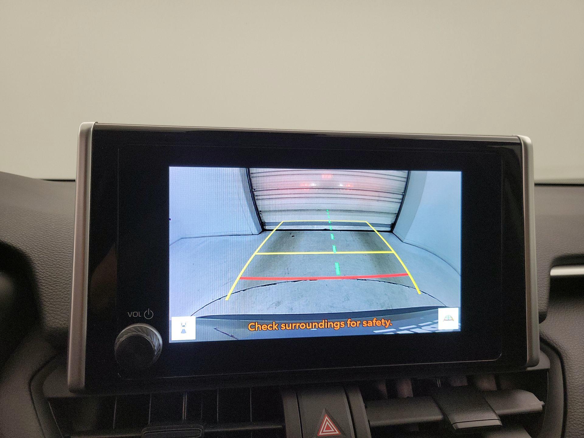 Thumbnail: 2025 Toyota RAV4 - 14