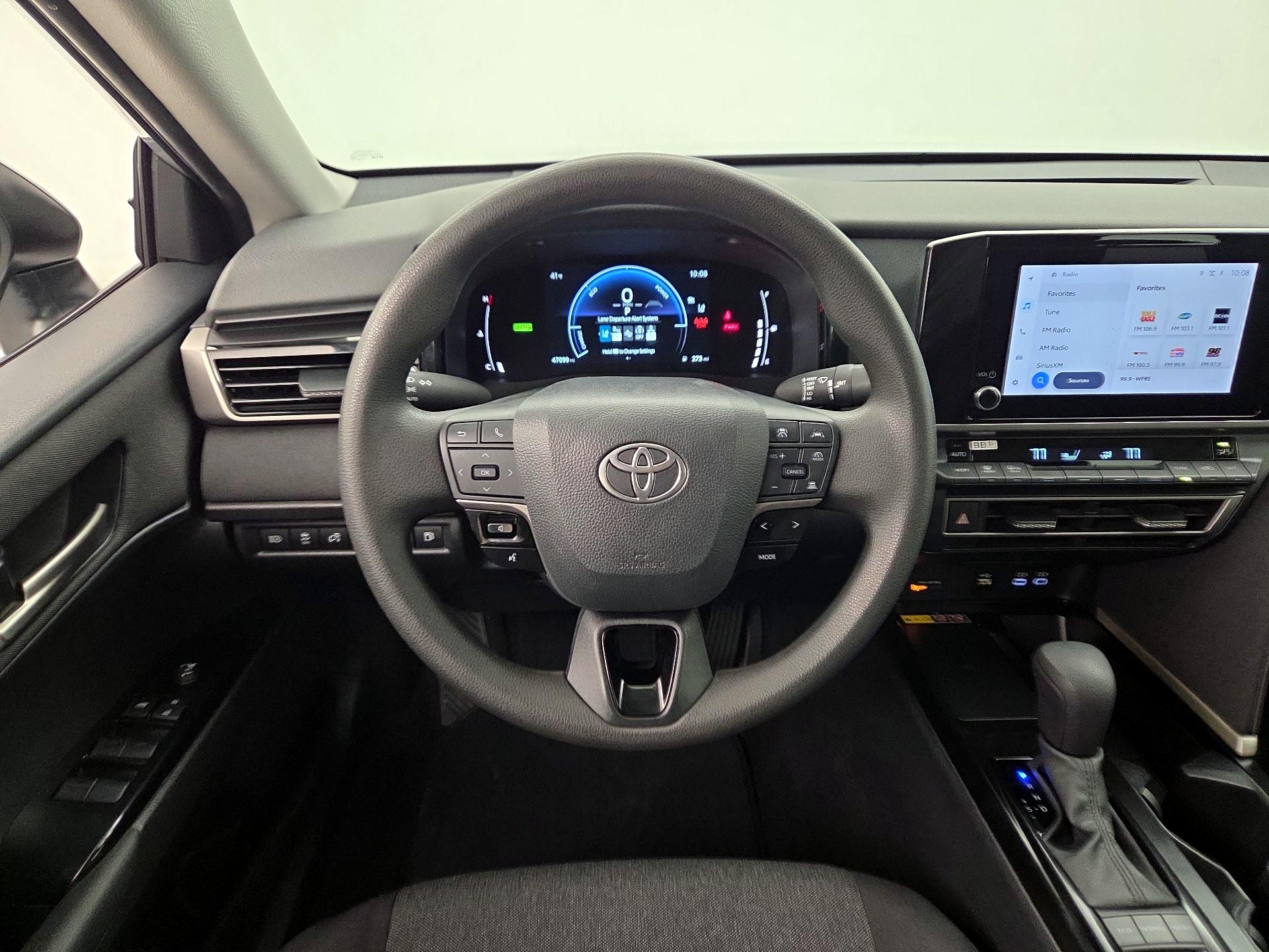 Thumbnail: 2025 Toyota Camry - 10