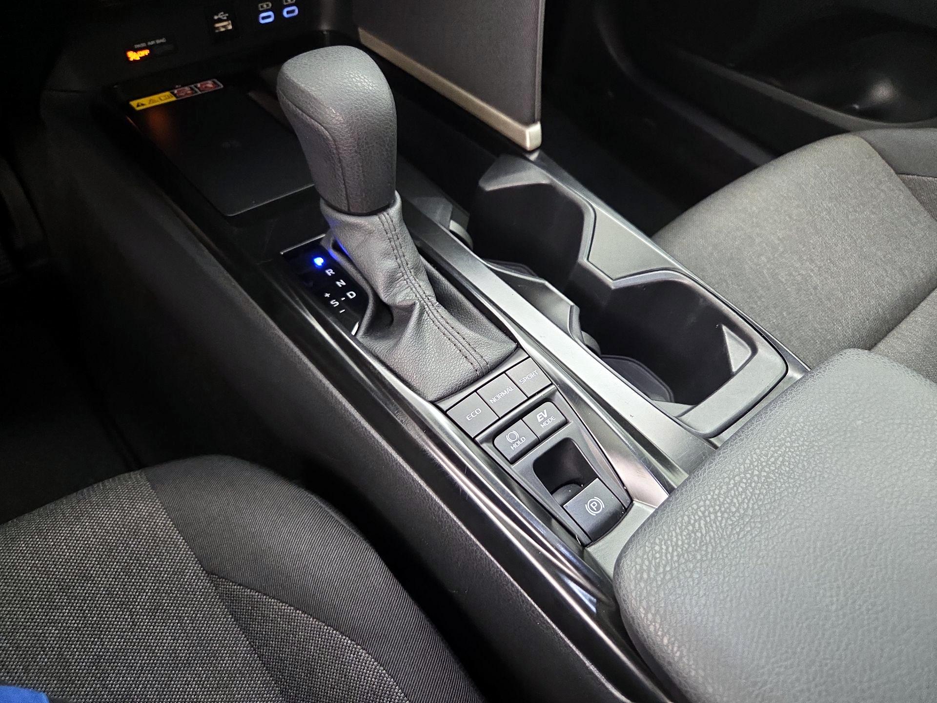 Thumbnail: 2025 Toyota Camry - 17