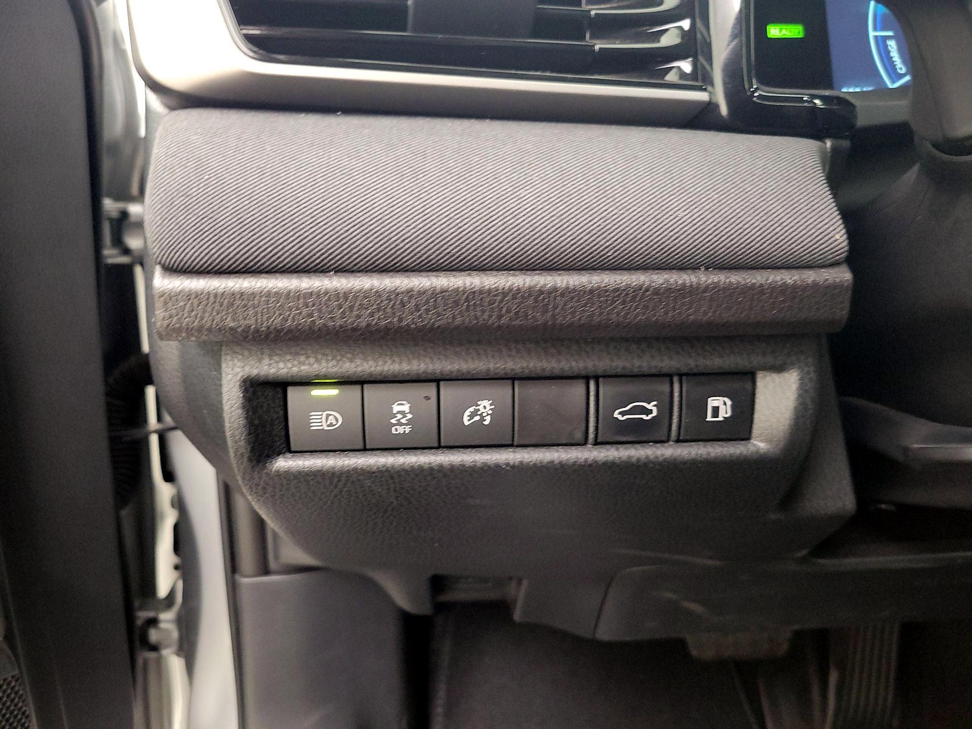 Thumbnail: 2025 Toyota Camry - 13