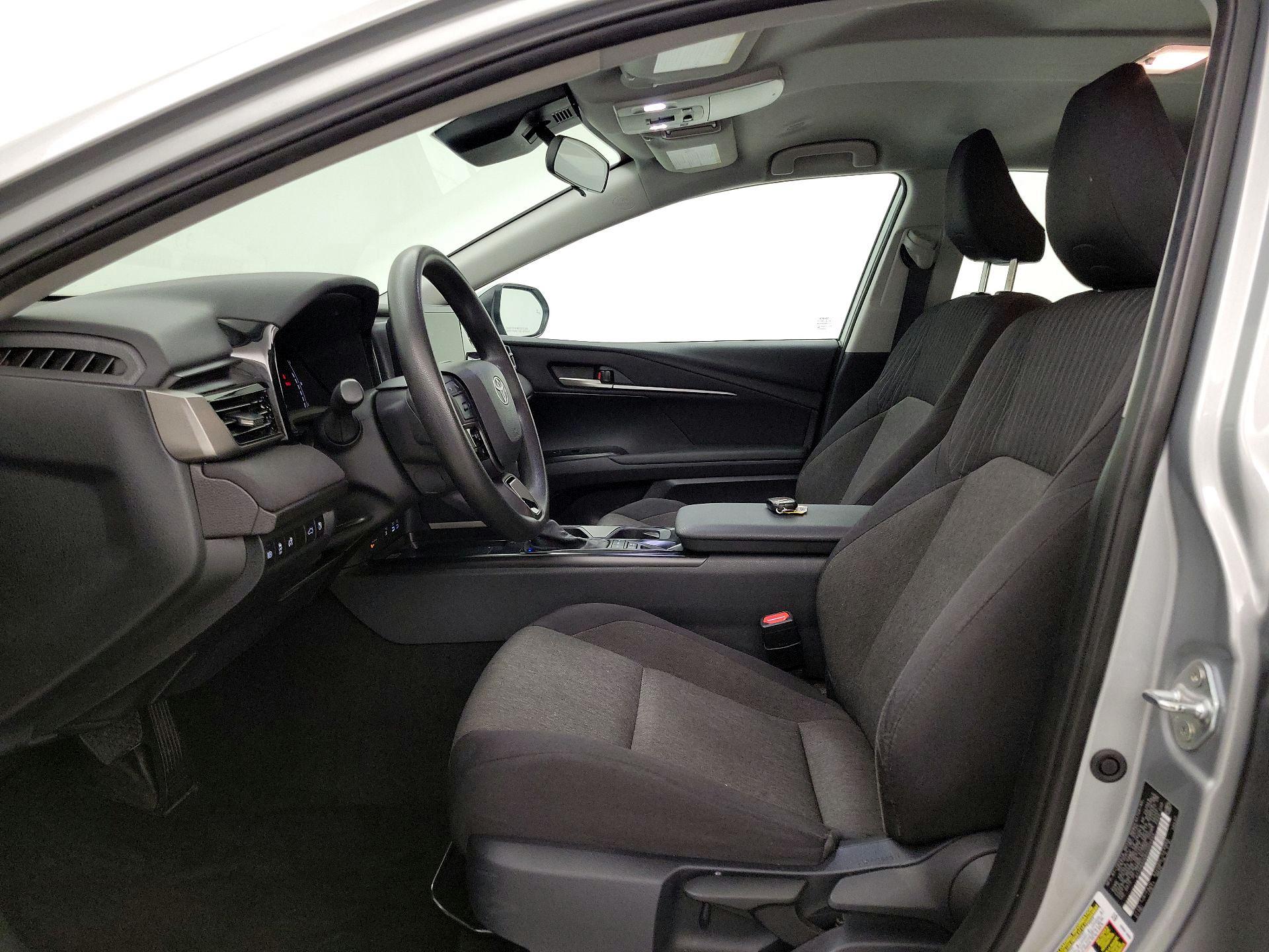 Thumbnail: 2025 Toyota Camry - 11