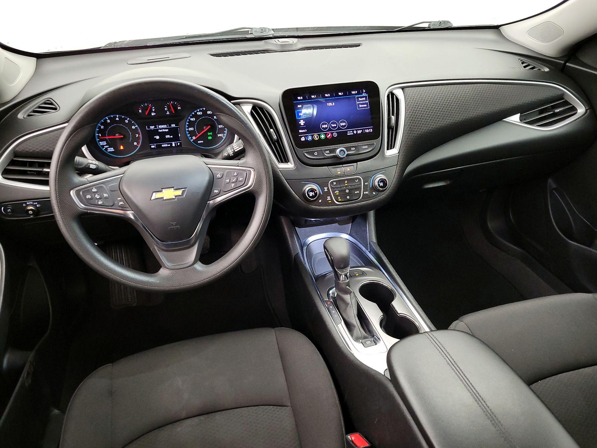 Thumbnail: 2024 Chevrolet Malibu - 9