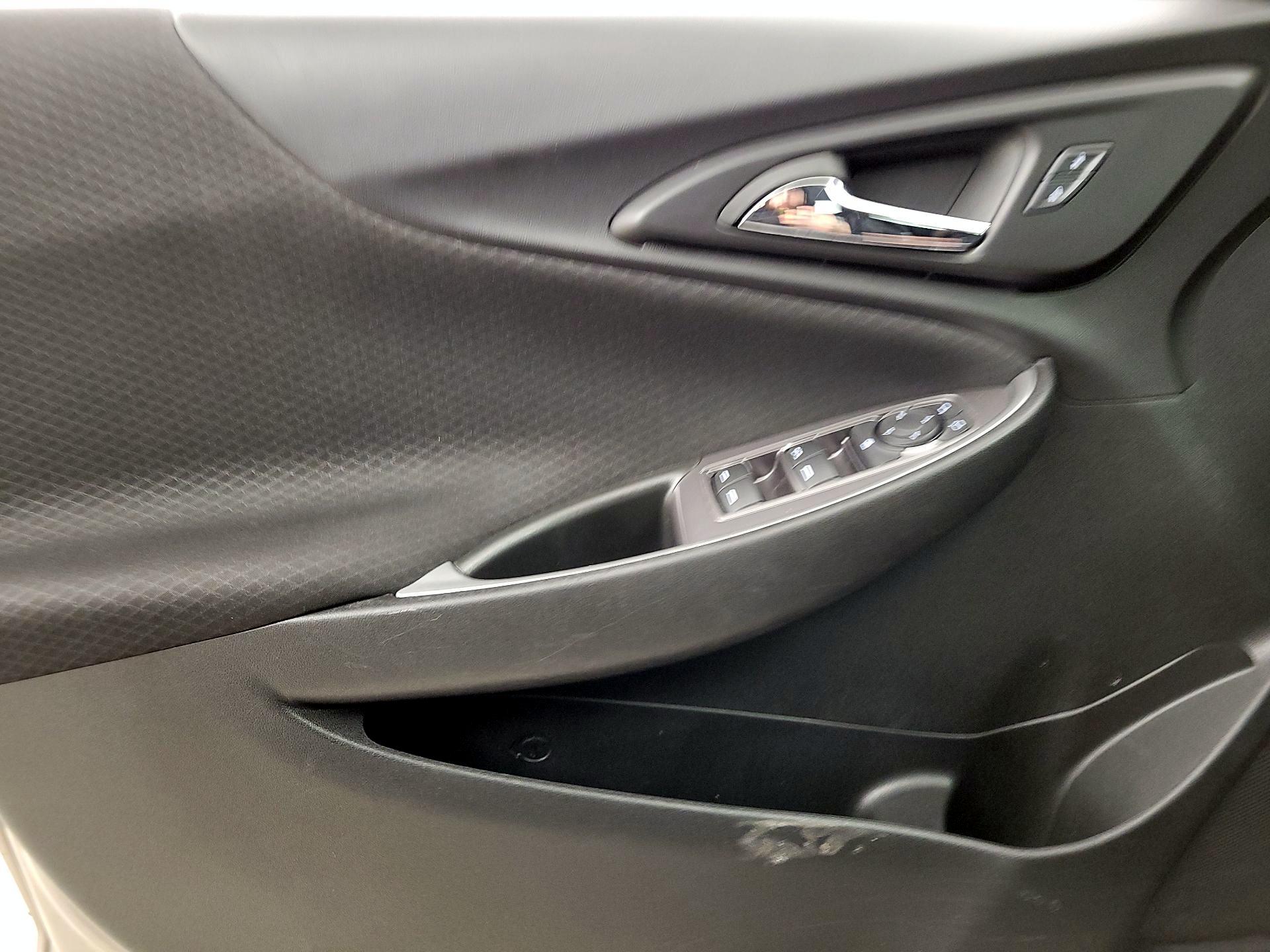 Thumbnail: 2024 Chevrolet Malibu - 12