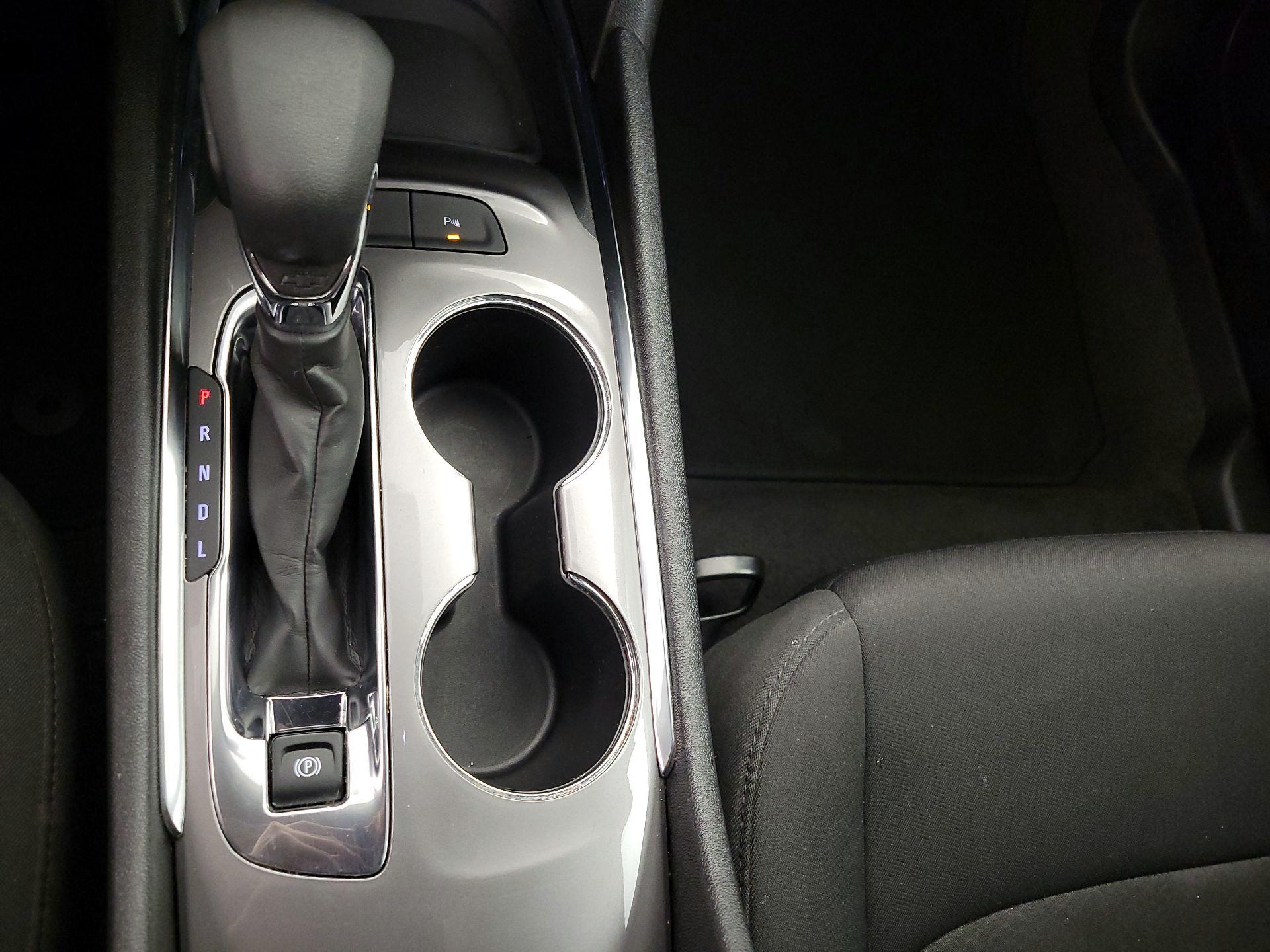 Thumbnail: 2024 Chevrolet Malibu - 17