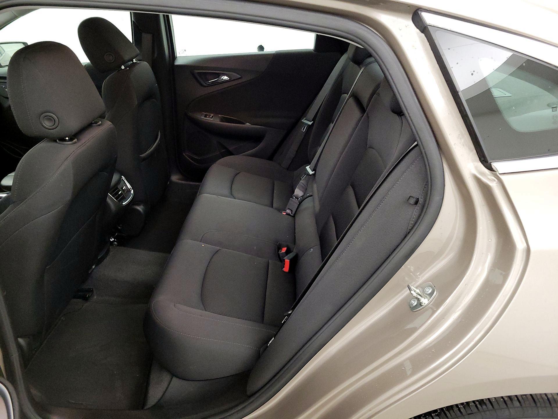 Thumbnail: 2024 Chevrolet Malibu - 19