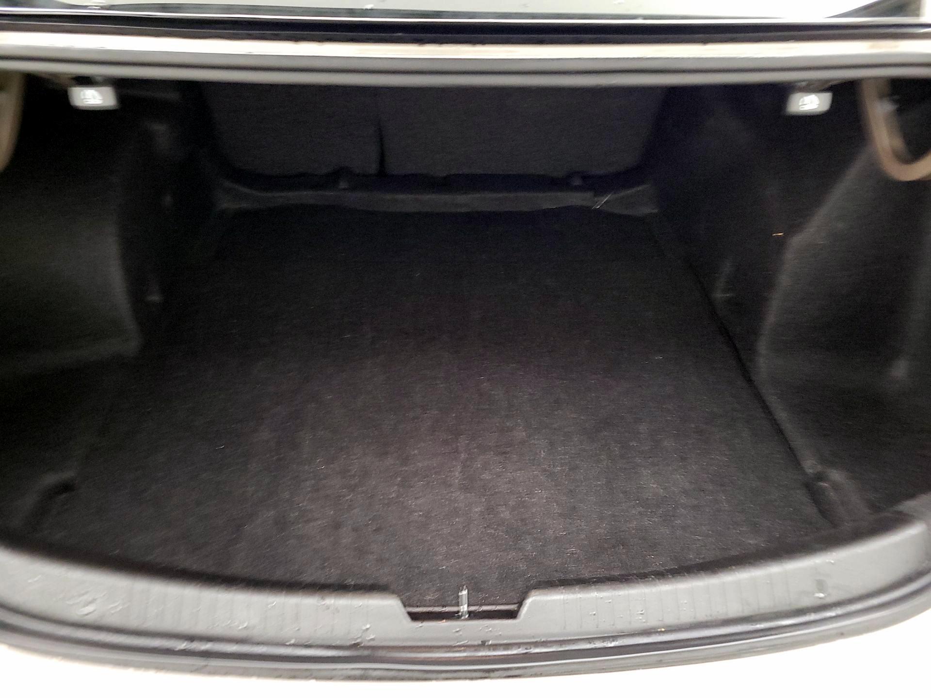 Thumbnail: 2024 Chevrolet Malibu - 20