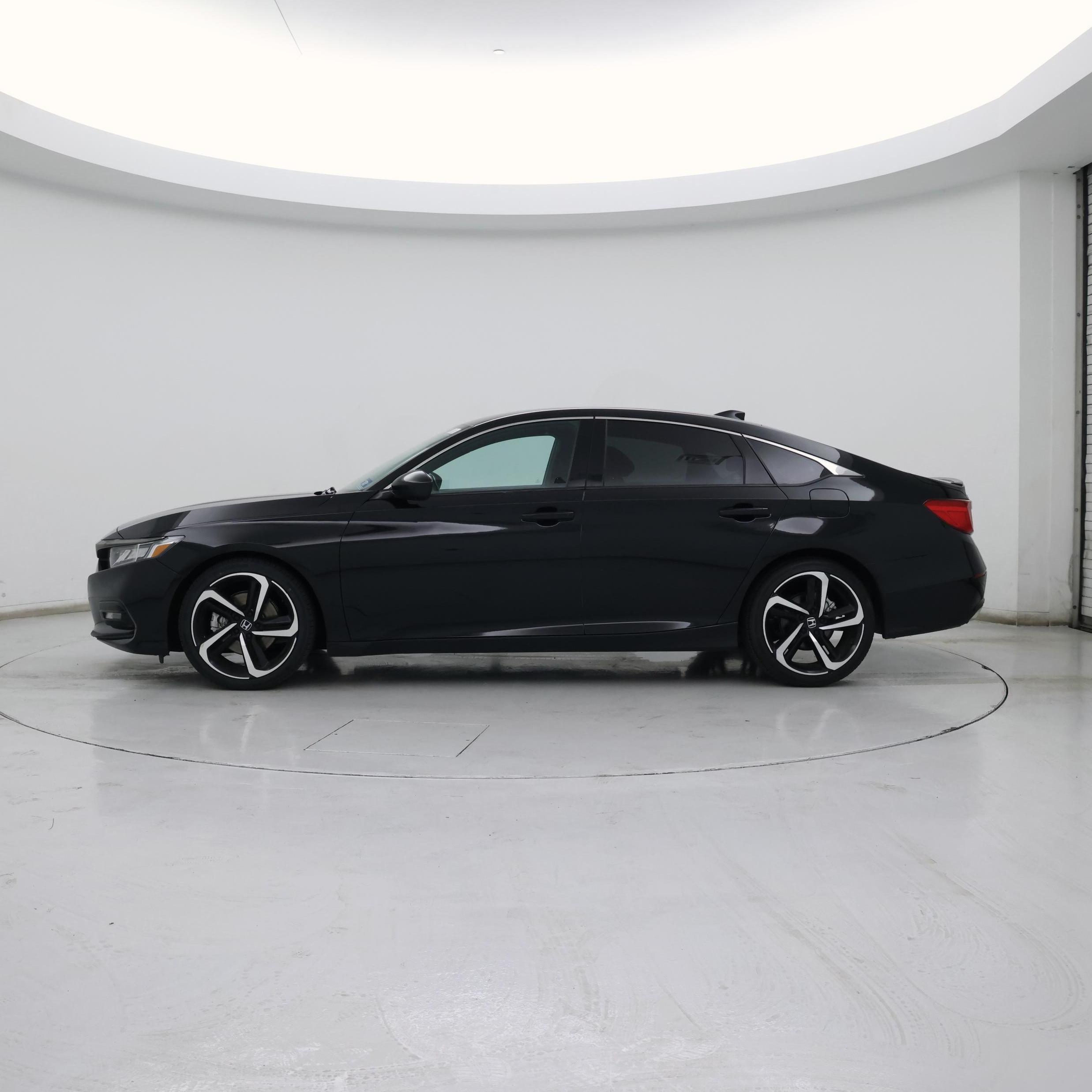 Thumbnail: 2018 Honda Accord - 3
