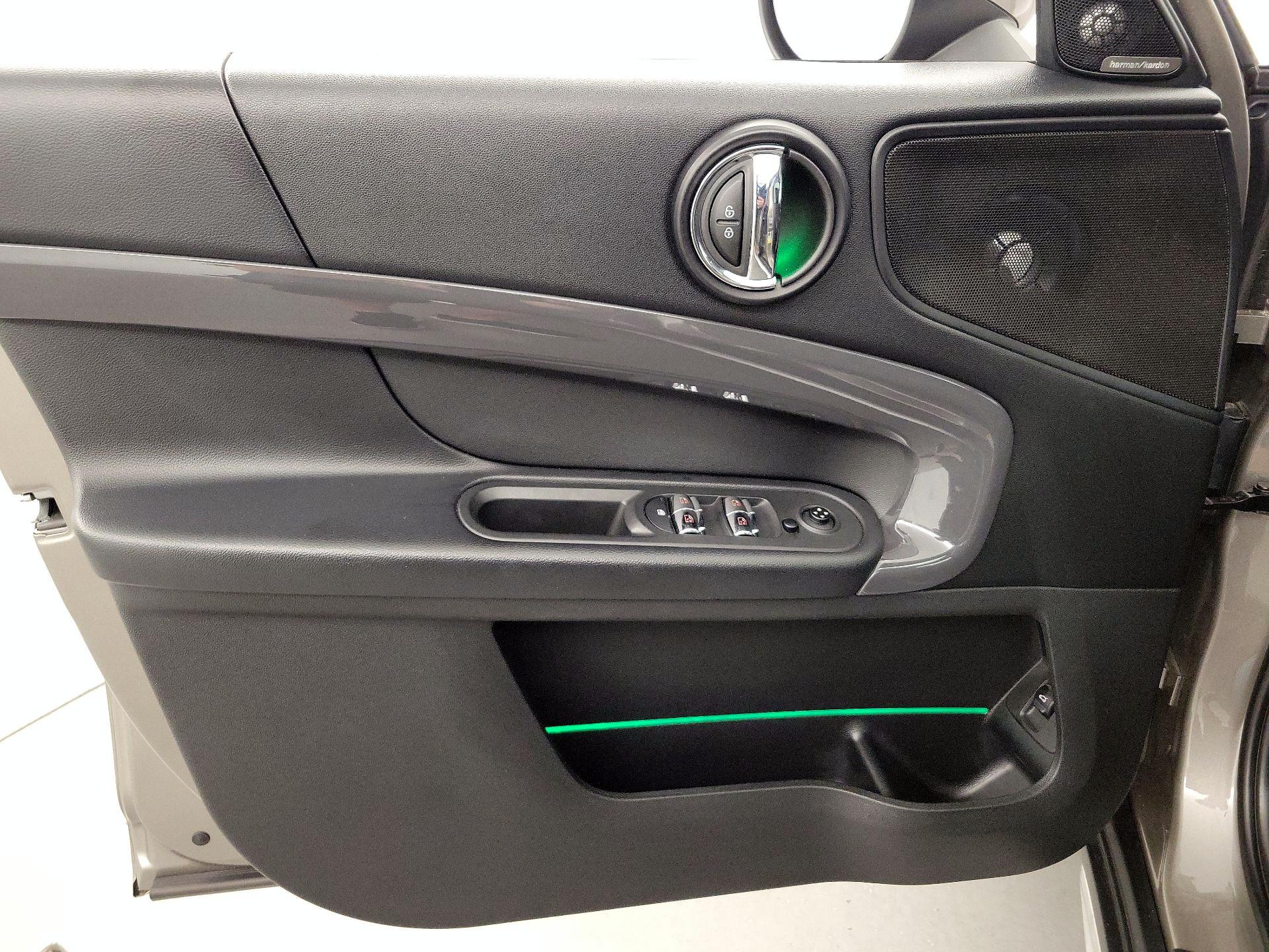 Thumbnail: 2017 MINI Cooper Countryman - 12