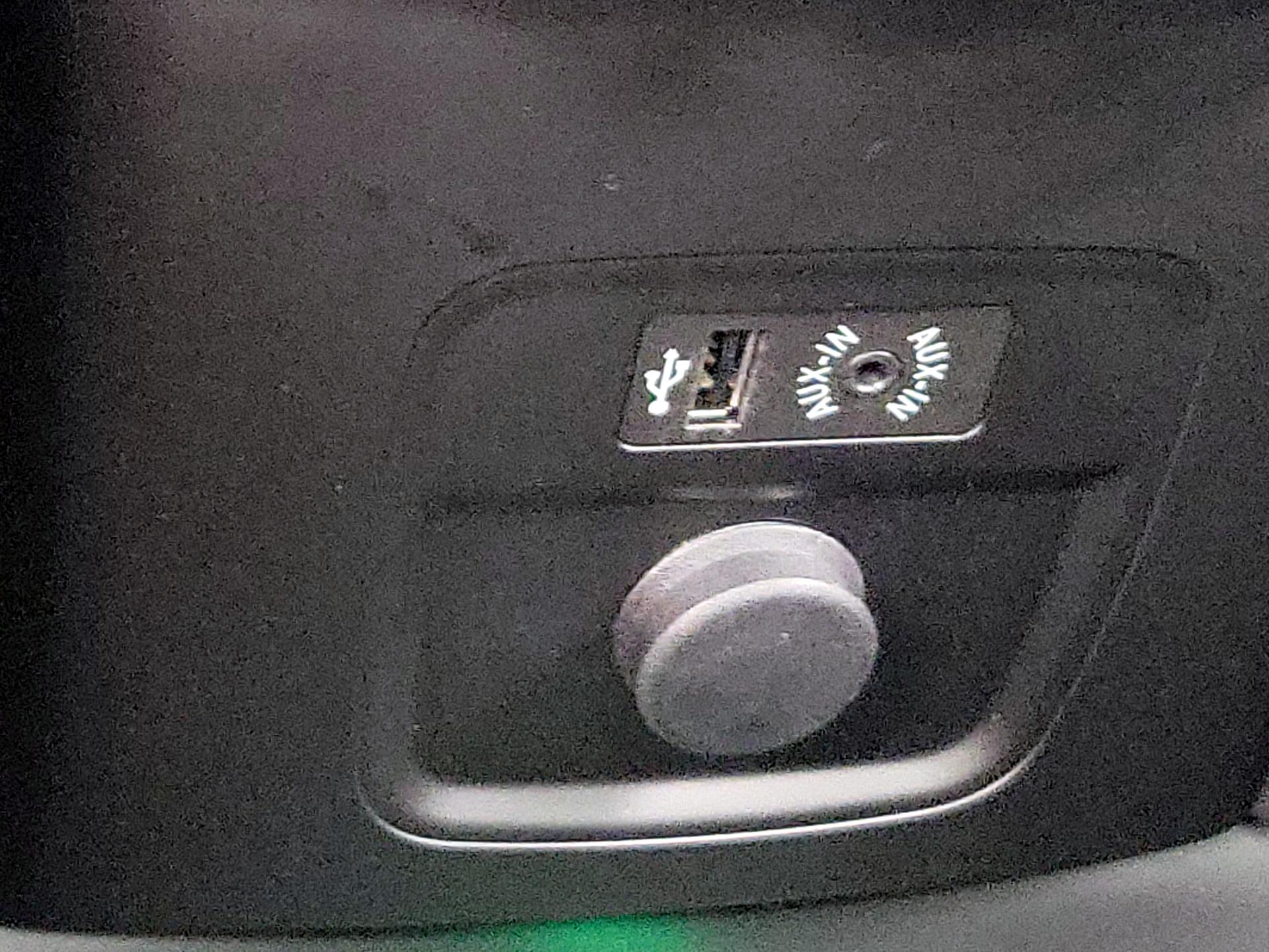 Thumbnail: 2017 MINI Cooper Countryman - 18