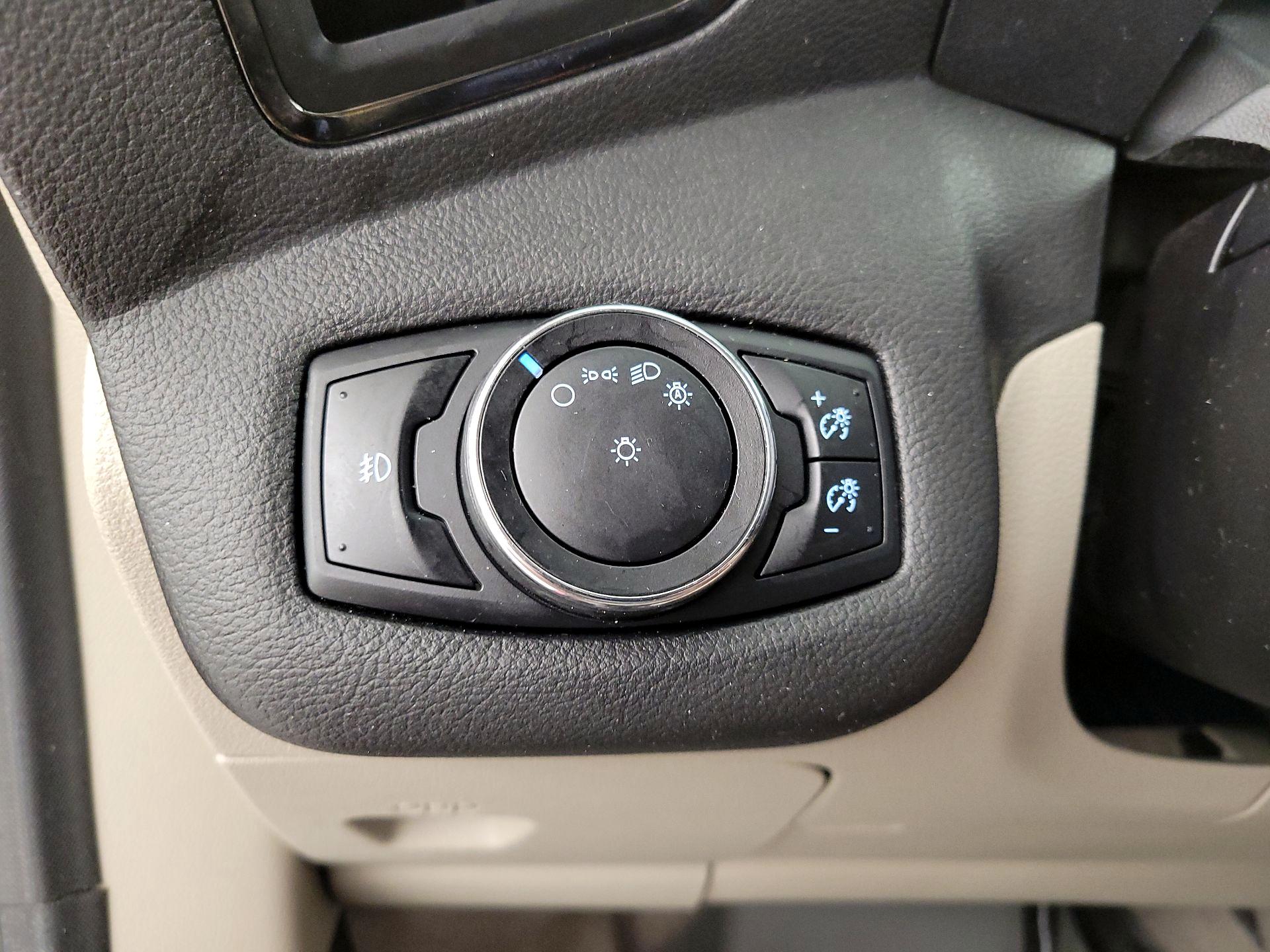 Thumbnail: 2014 Ford Escape - 13