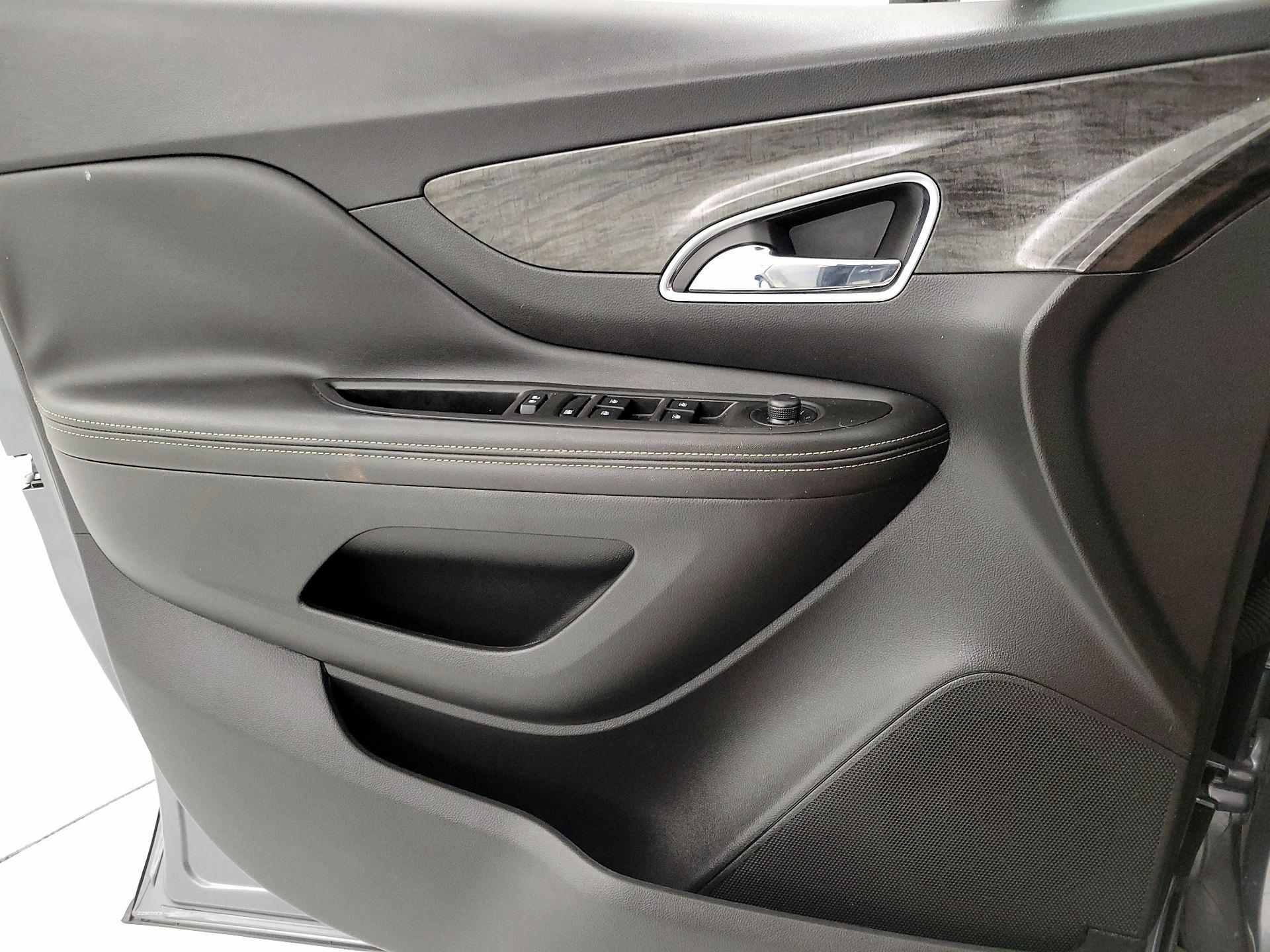 Thumbnail: 2015 Buick Encore - 12