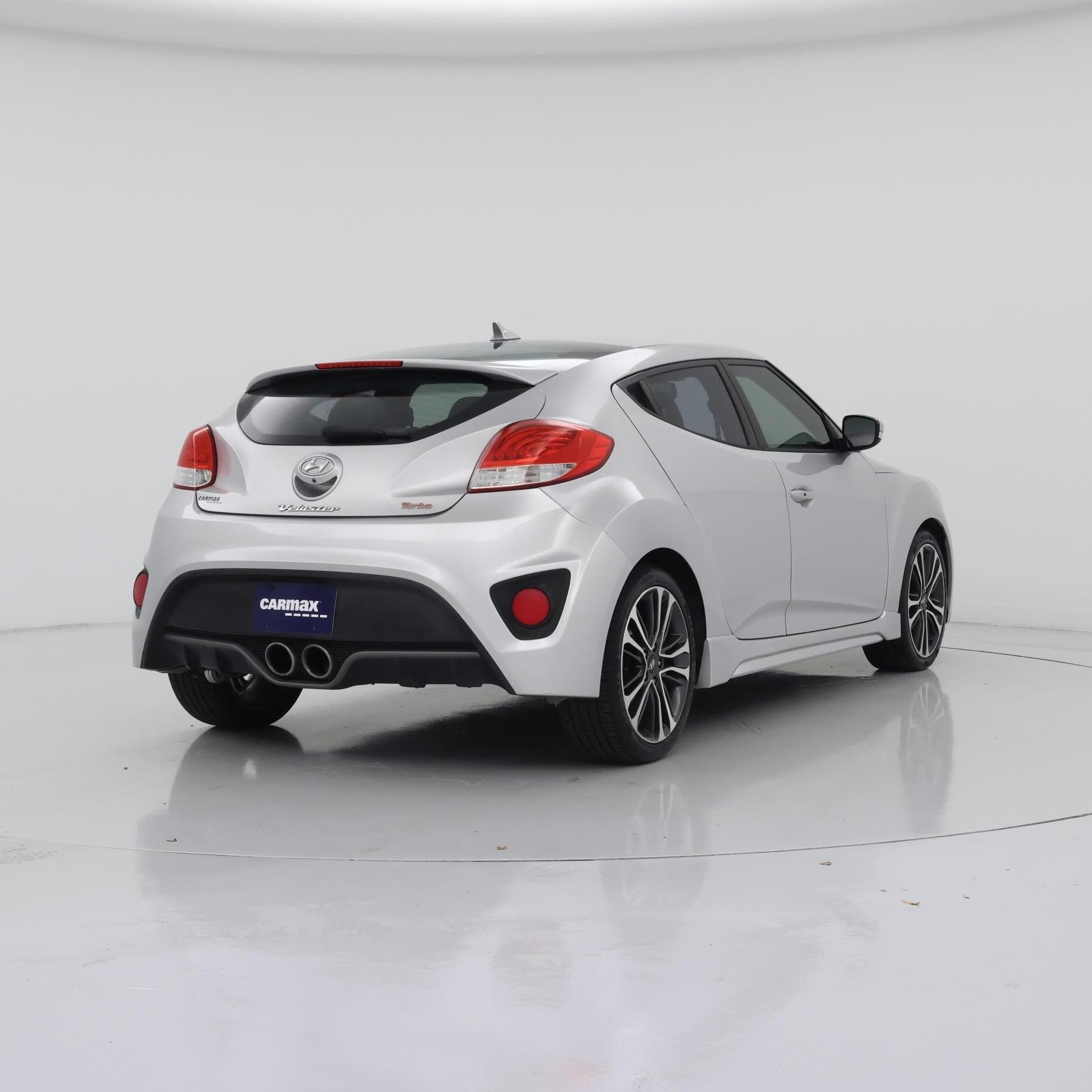 Thumbnail: 2016 Hyundai Veloster - 8