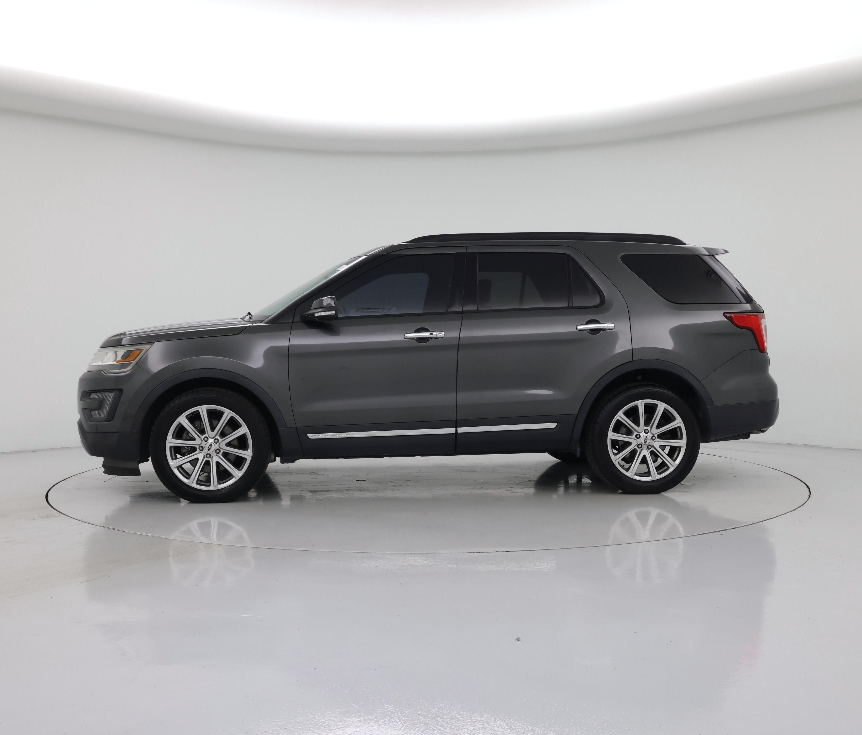 Thumbnail: 2016 Ford Explorer - 3