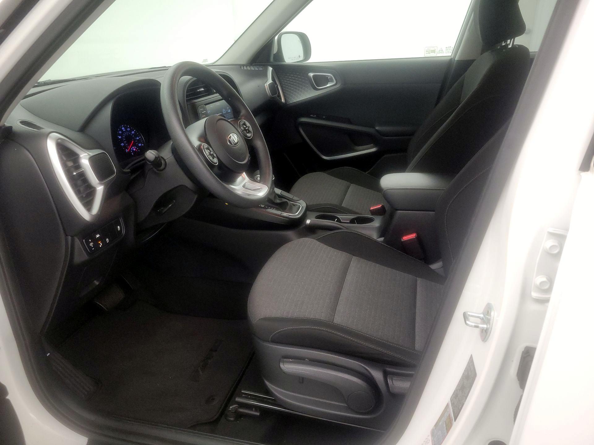 Thumbnail: 2020 Kia Soul - 11