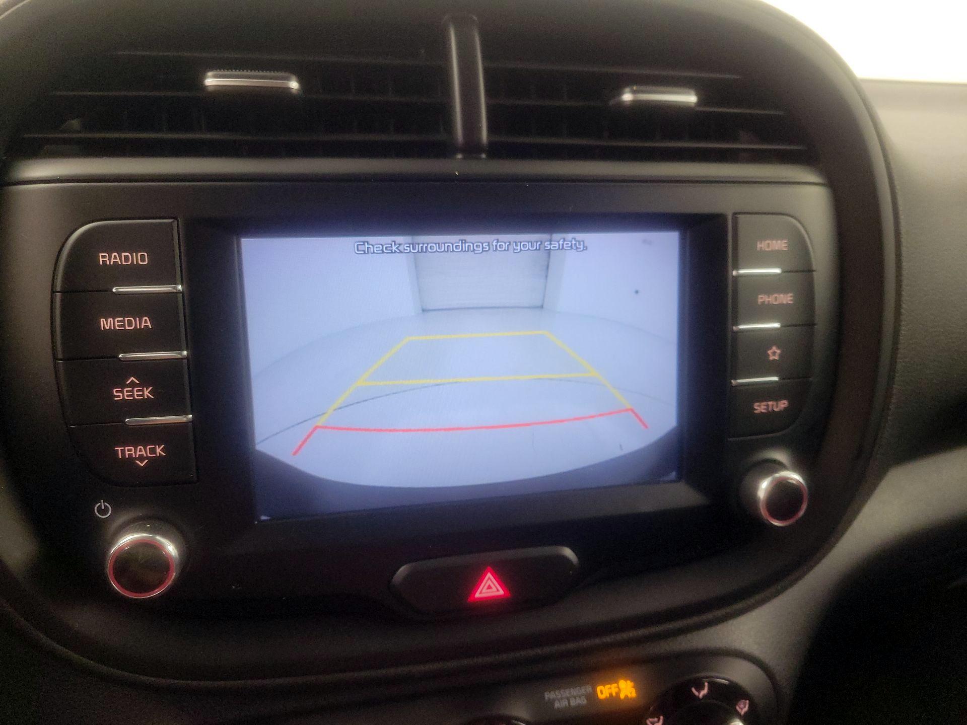 Thumbnail: 2020 Kia Soul - 14