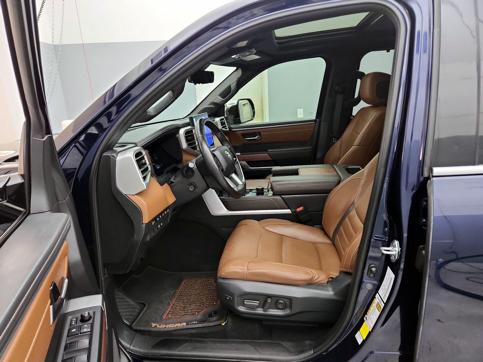 Thumbnail: 2023 Toyota Tundra - 11