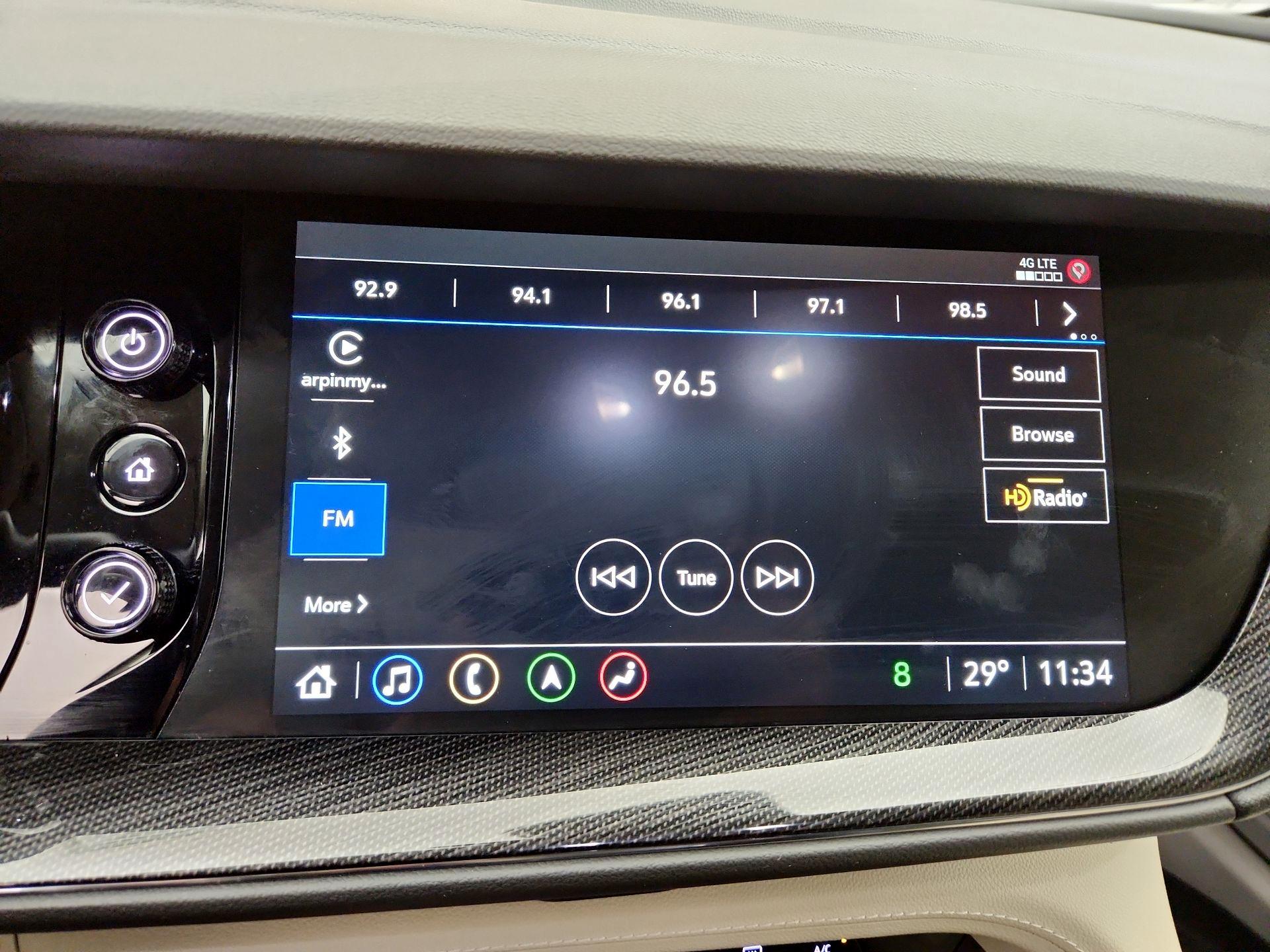 Thumbnail: 2022 Buick Envision - 16